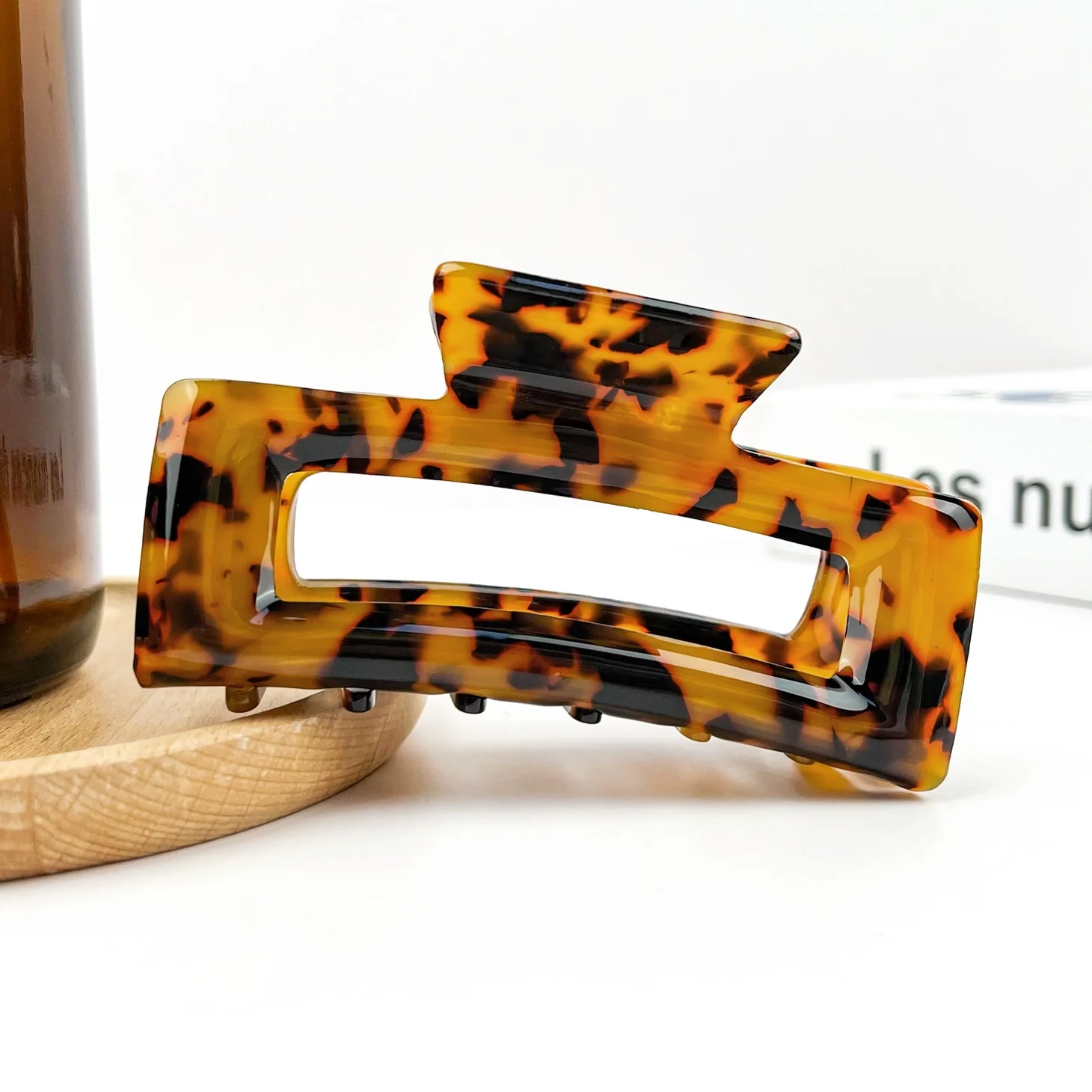 Rectangular Acetate Claw Clip: Brown Black