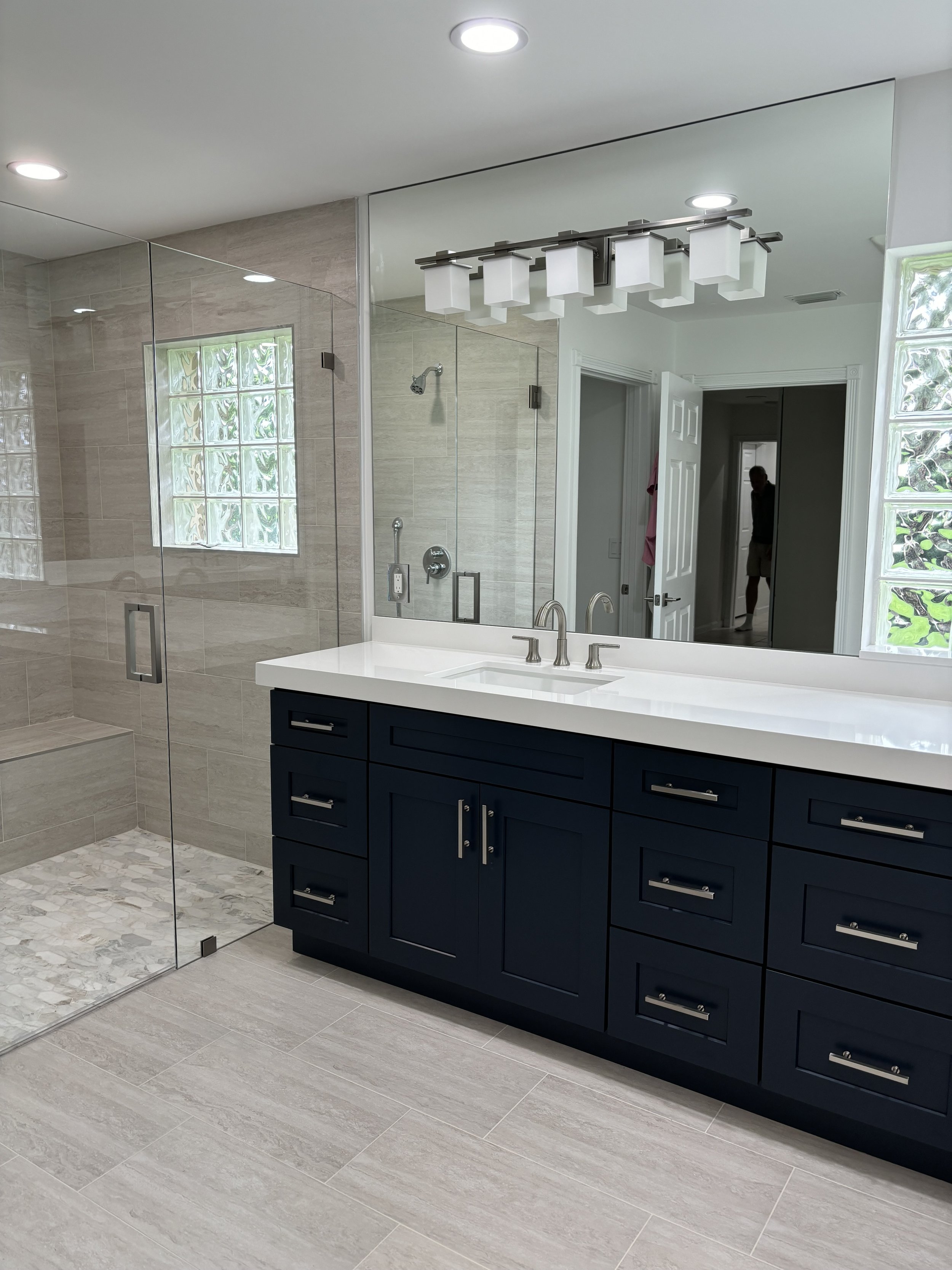 Bathroom vanity
