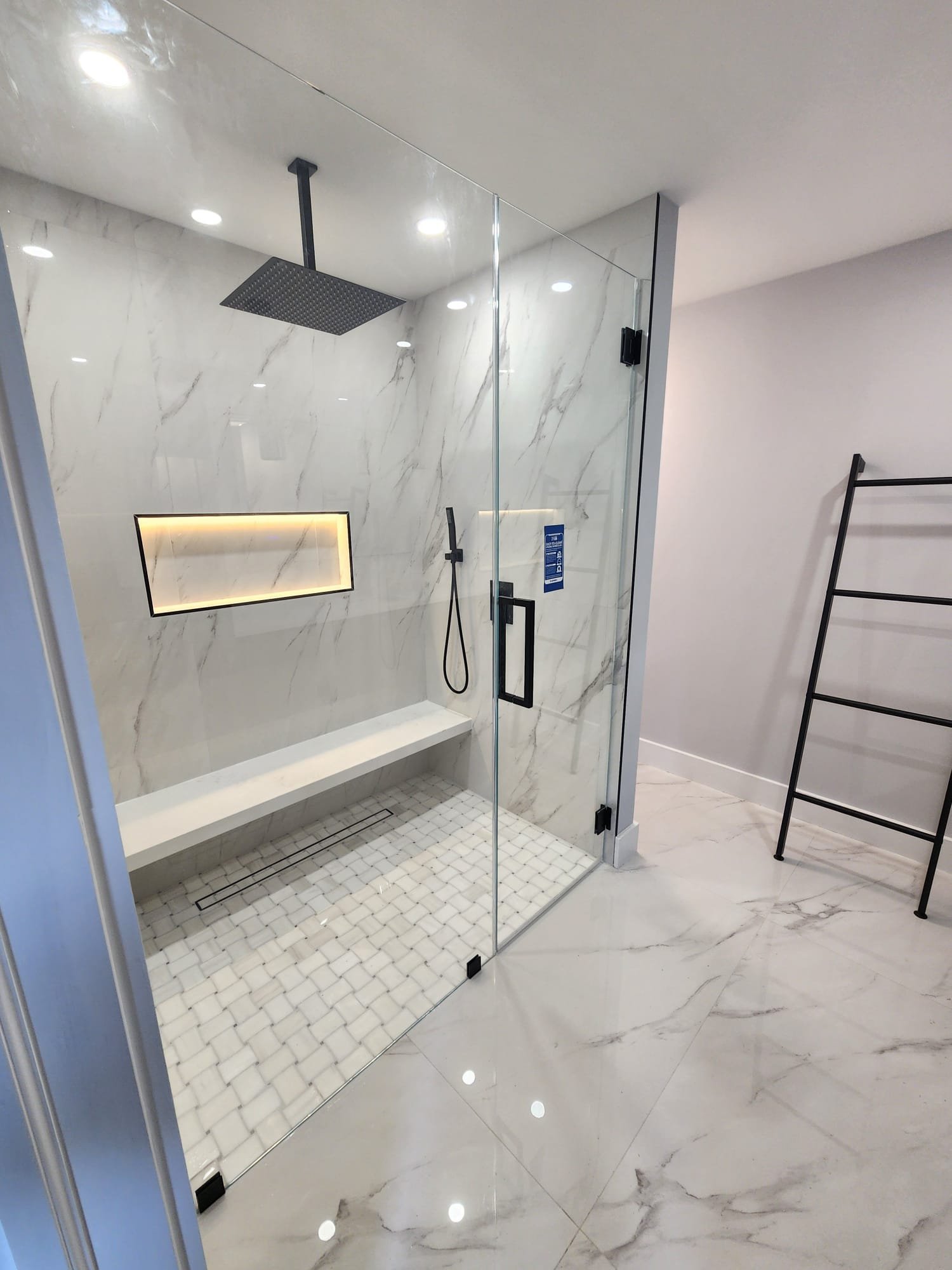 Modern Bathroom
