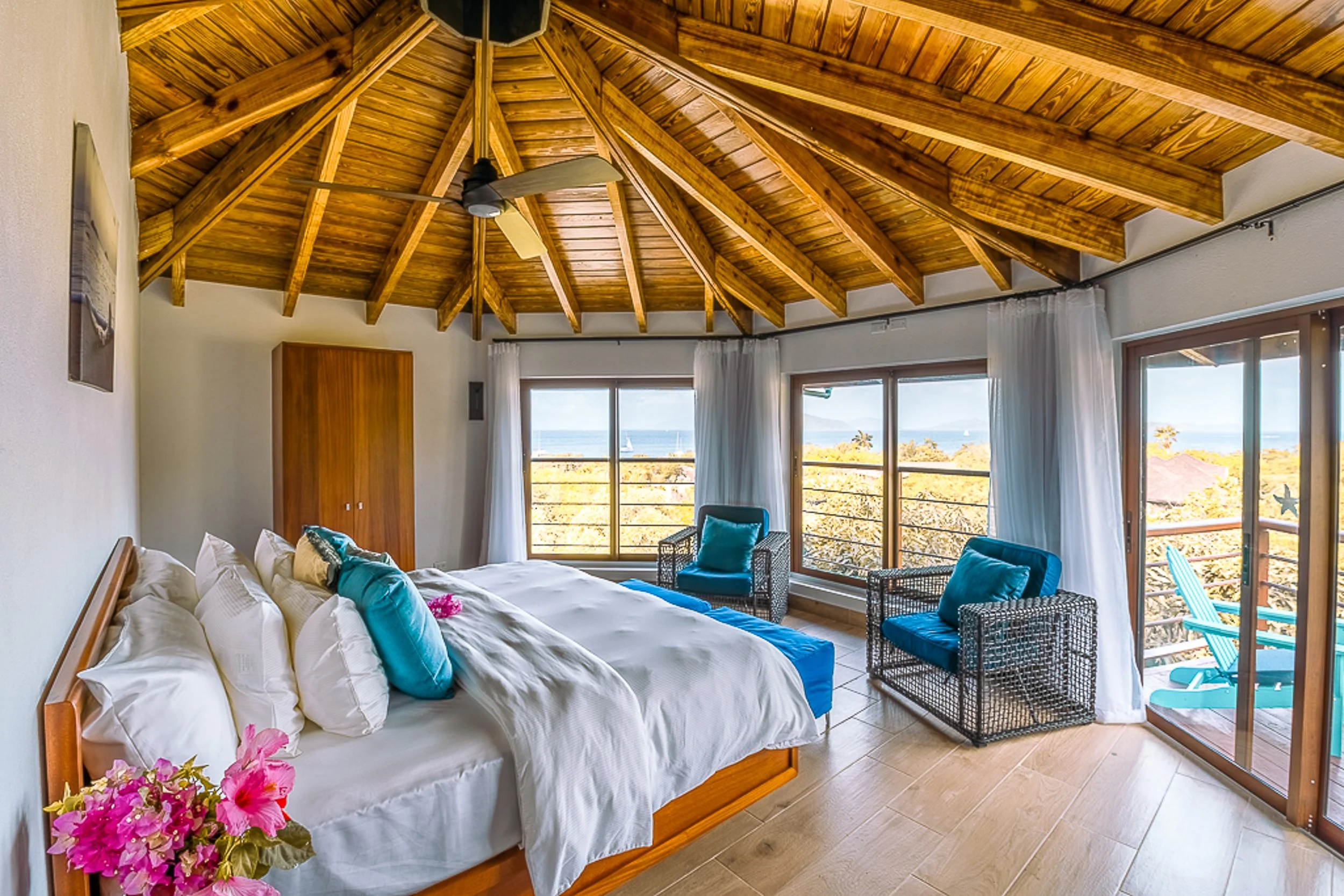 Suites & Private Retreats