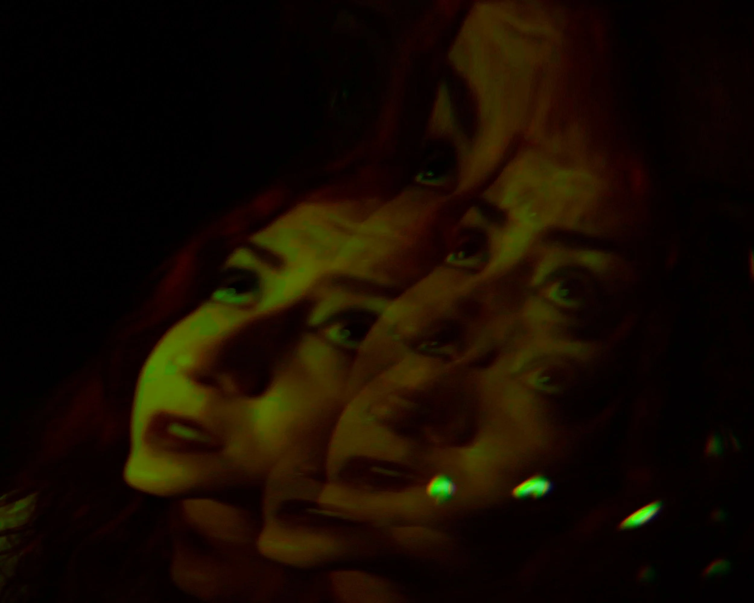 CLIP LAYOUT.00_01_54_04.Still034.jpg