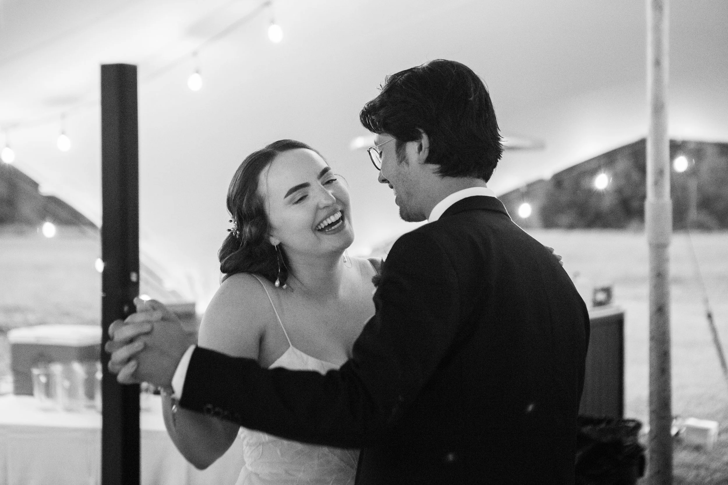 Russell and Anna First Dance-4.jpg