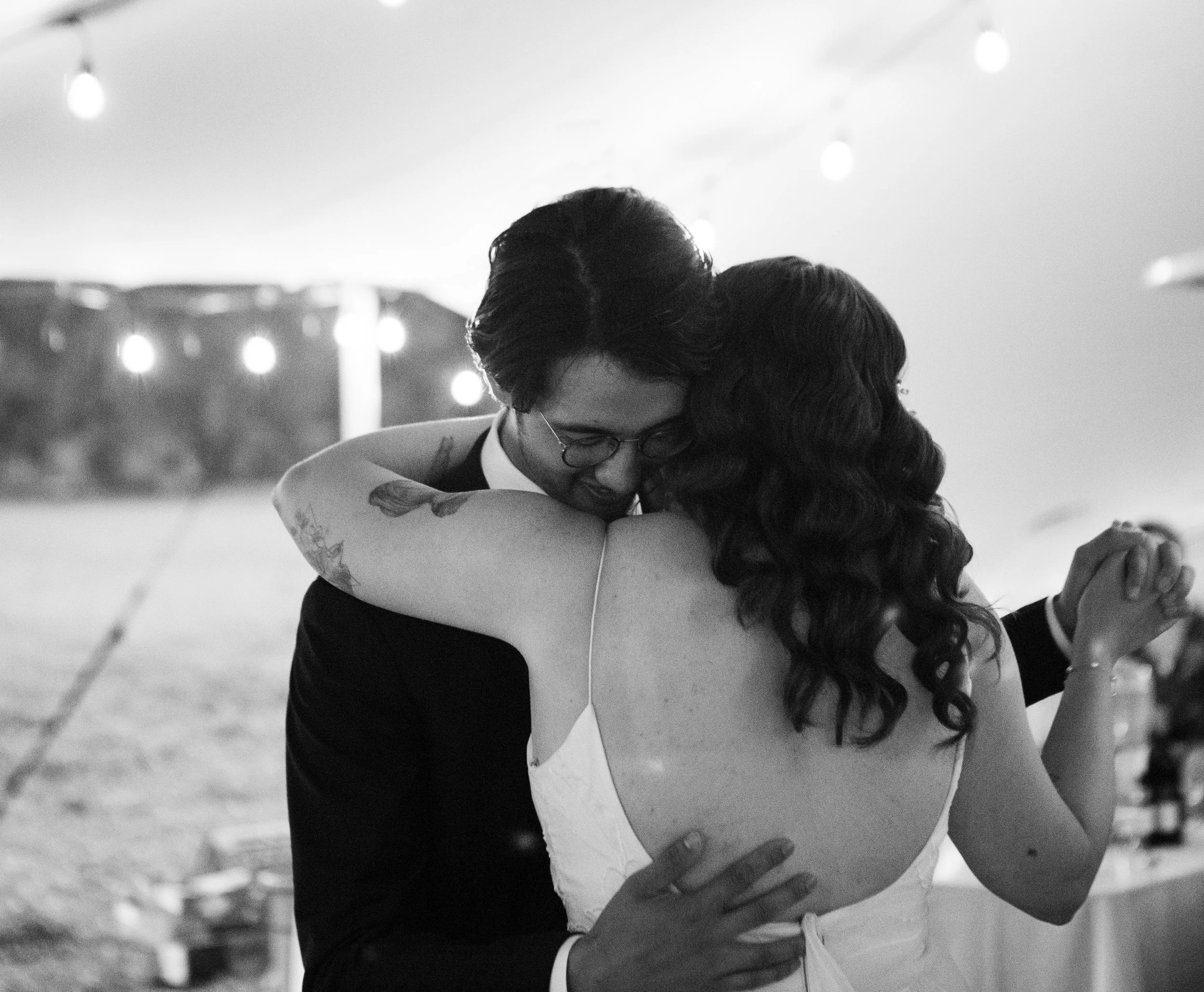 Russell and Anna First Dance-9.jpg