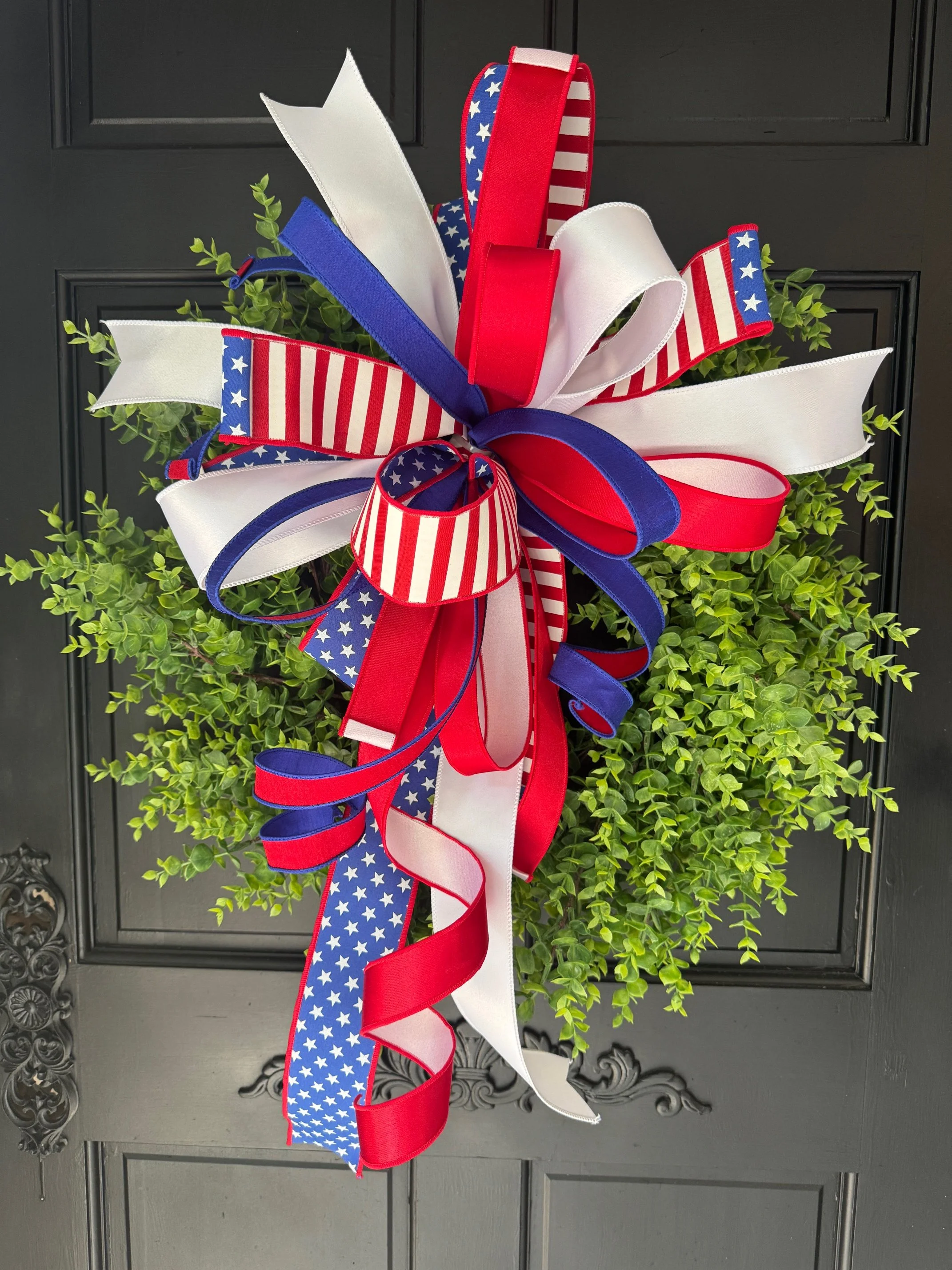 Patriotic Bold Red/White Stripe with Blue Wreath