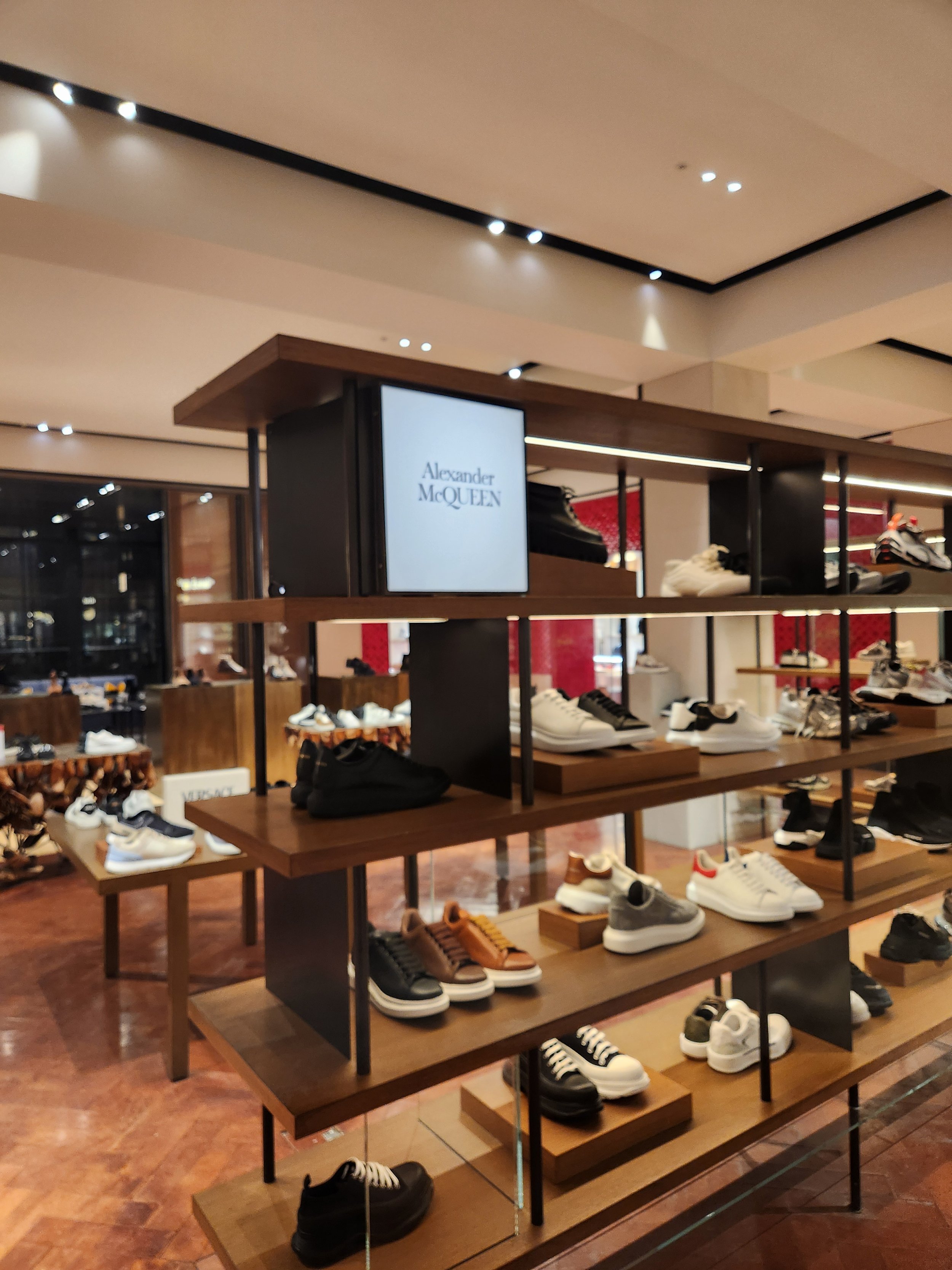 Reactive Maintainance - Selfridges 1.jpg
