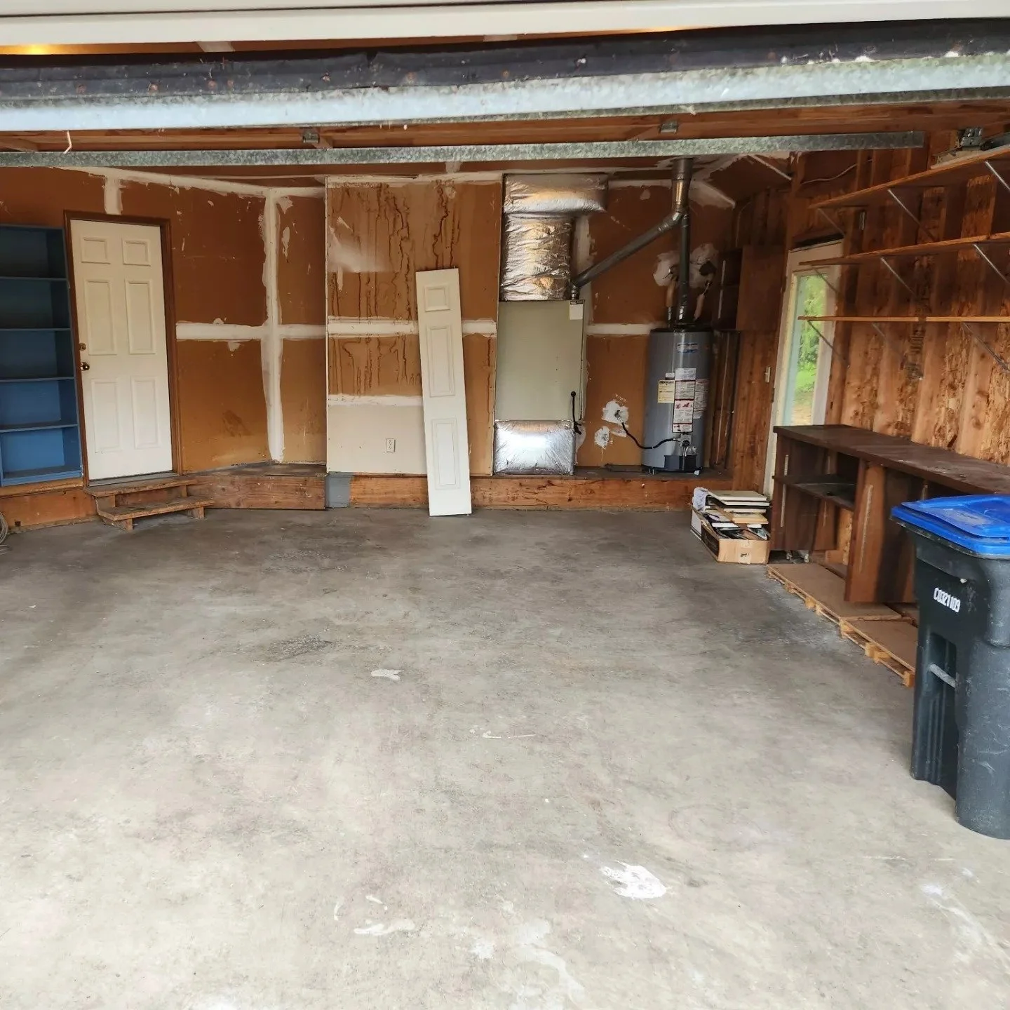 Garage cleanout after