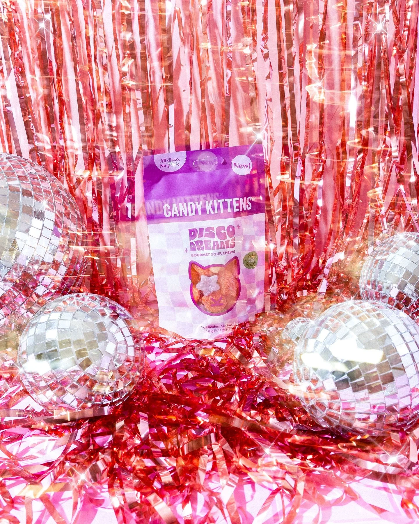 No panic, all disco in the studio… even if our playlist said otherwise 💃🪩 (where’s our elder emos at?!) 🙋🏻‍♀️ 
We had so much fun shooting @candykittens Disco Dreams, their first ever sour chew! 🍬
Did we taste test along the w