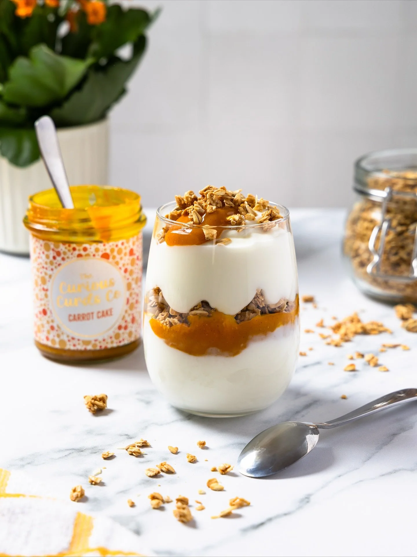 Probably one of the most delicious breakfasts we’ve had. Call it a perk of the job! 😋
Granola, yoghurt and Curious Curds for @cherrytreepreserves 🫶🏻
#foodphotography
