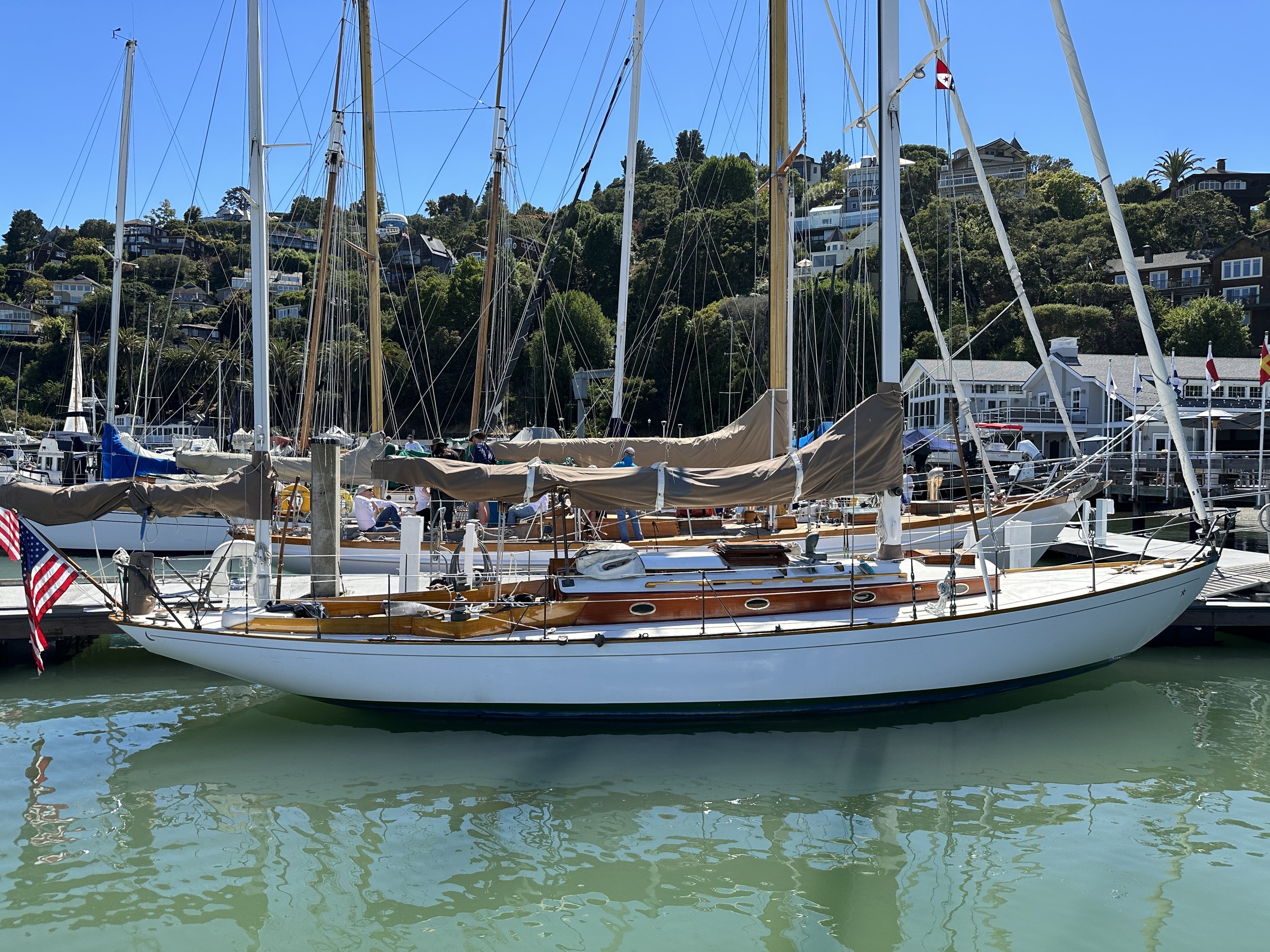 Encore, Bert Damner, Concordia Yawl