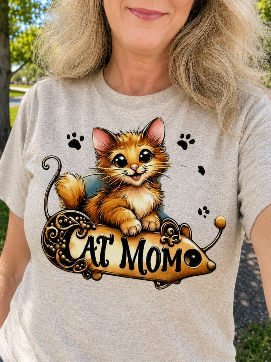Cat Mom closer.png