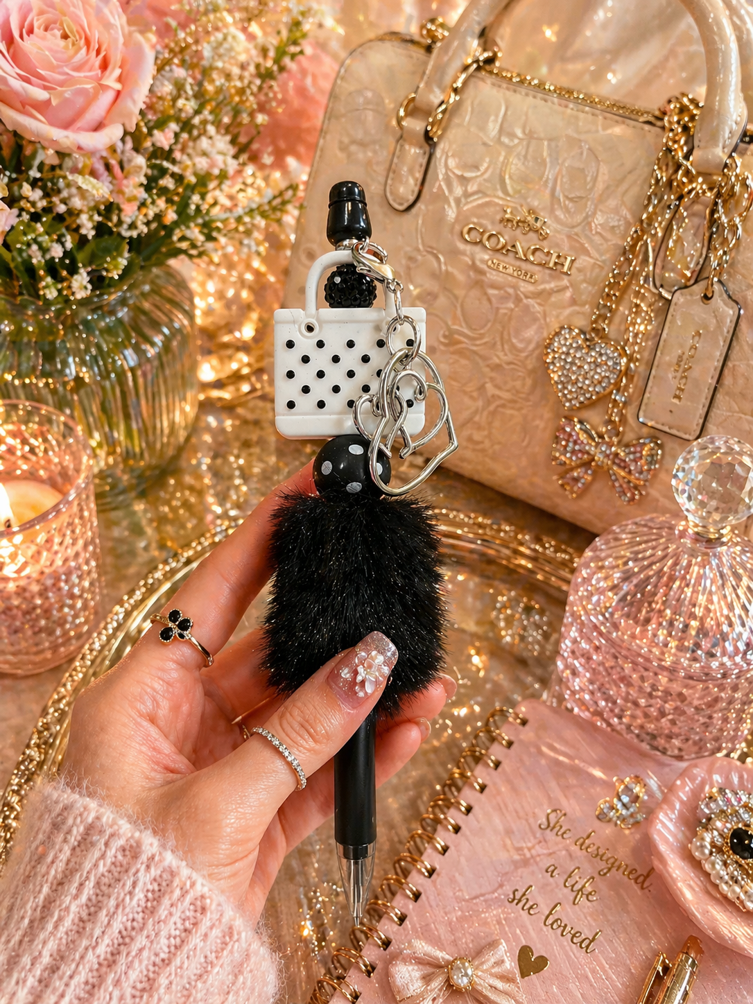 White Purse - Black.png