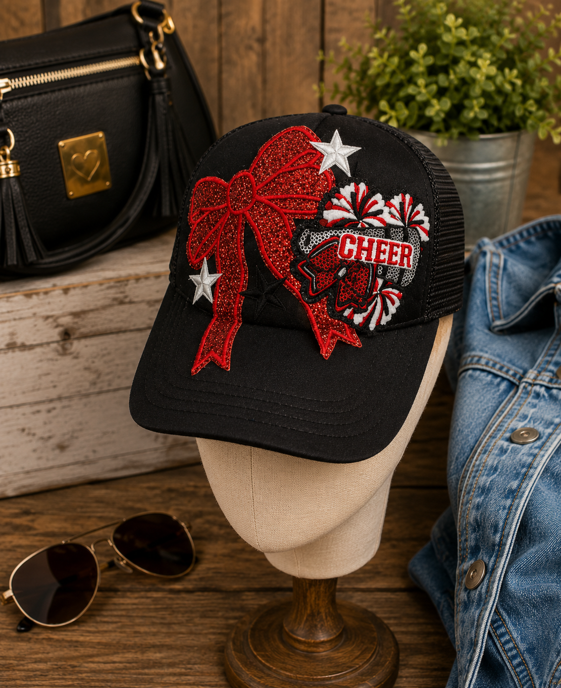 Hat Cheer side and back view model.png
