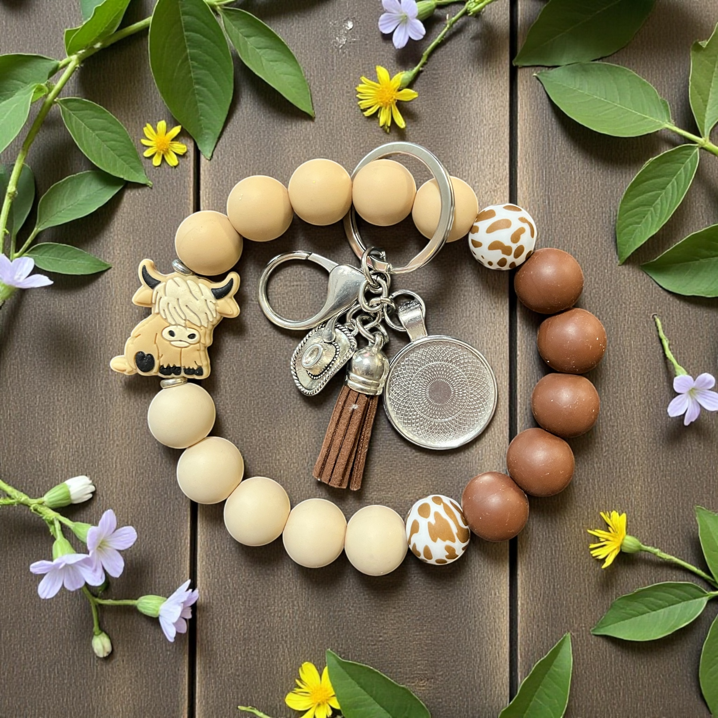 Cow brown cow print.png