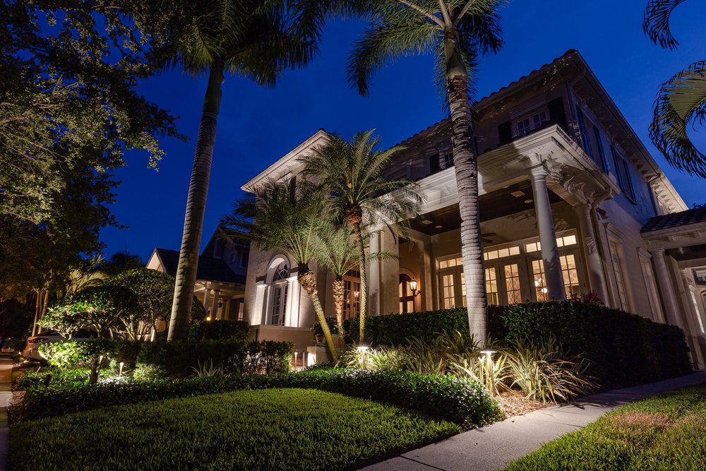 Spotlights & Downlights