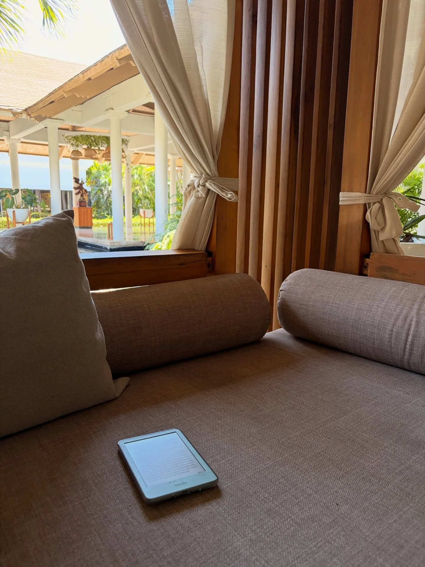 why do we call it a photo &lsquo;dump?&rsquo;
not a fan. here&rsquo;s my vacay favorites release 🤎🇩🇴

#puntacana #bachloretteparty #photodump #kindlegirlie