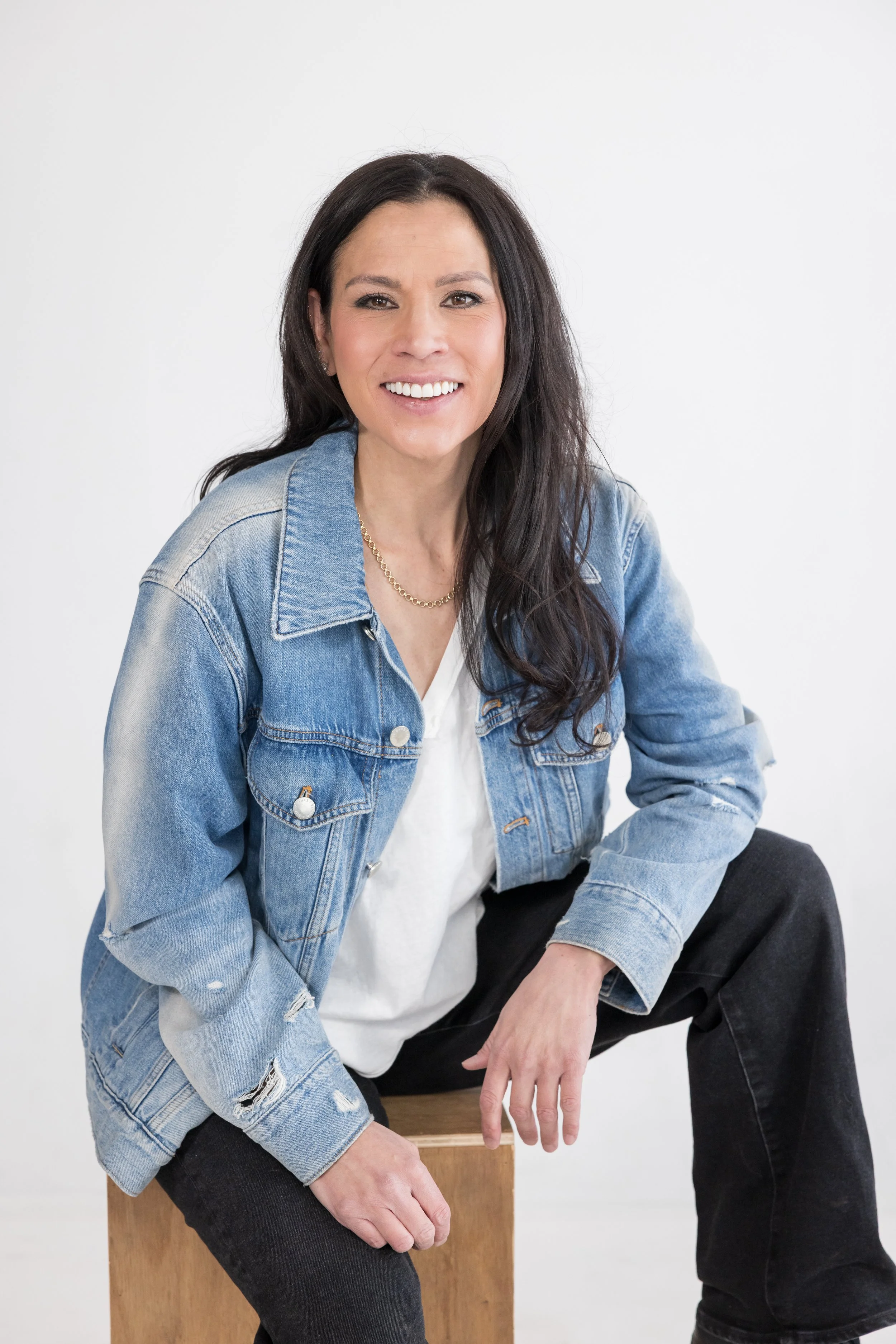 AmigasMiniBrandSessions_ArtisticBeautyCollective_0498.jpg