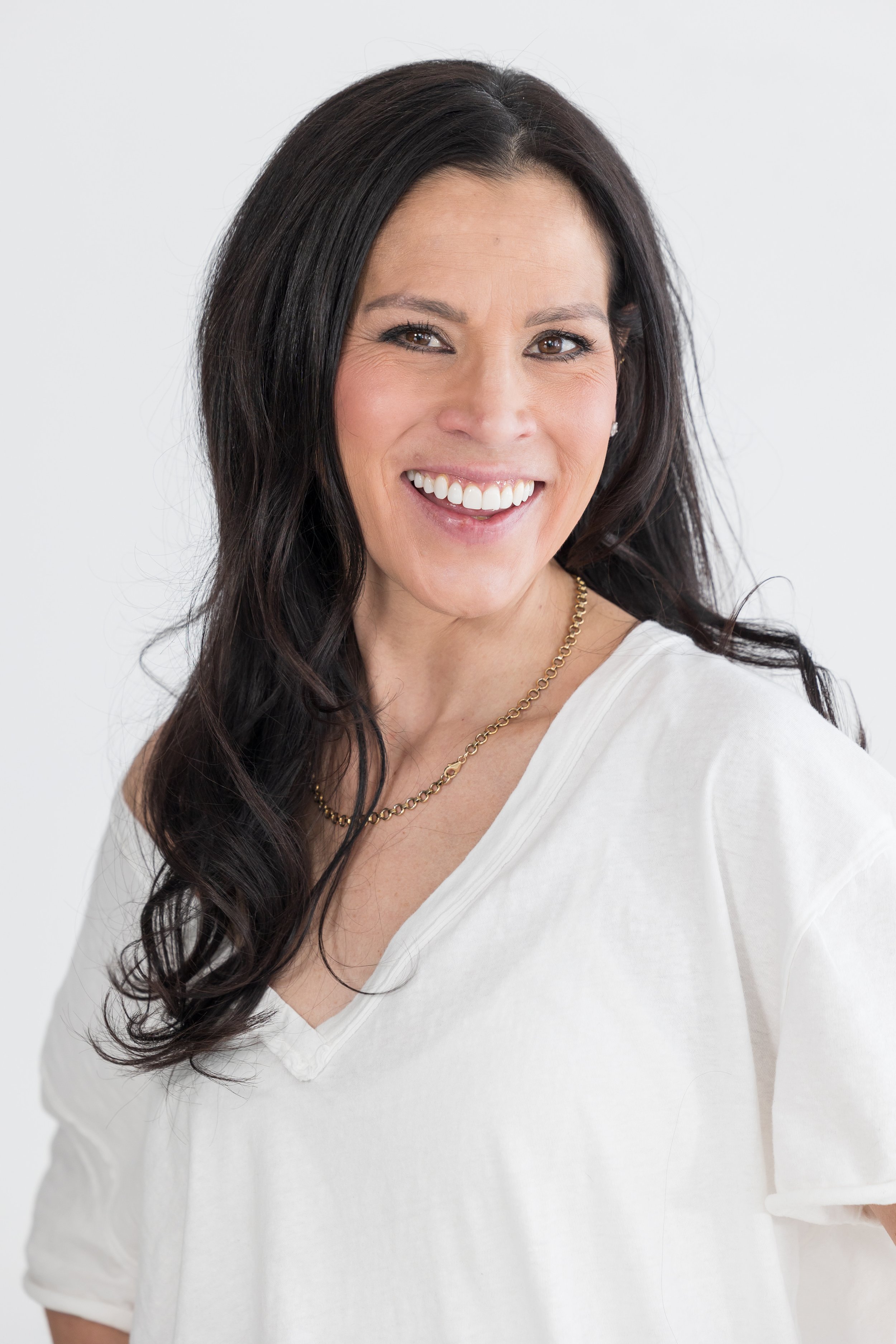 AmigasMiniBrandSessions_ArtisticBeautyCollective_0485.jpg