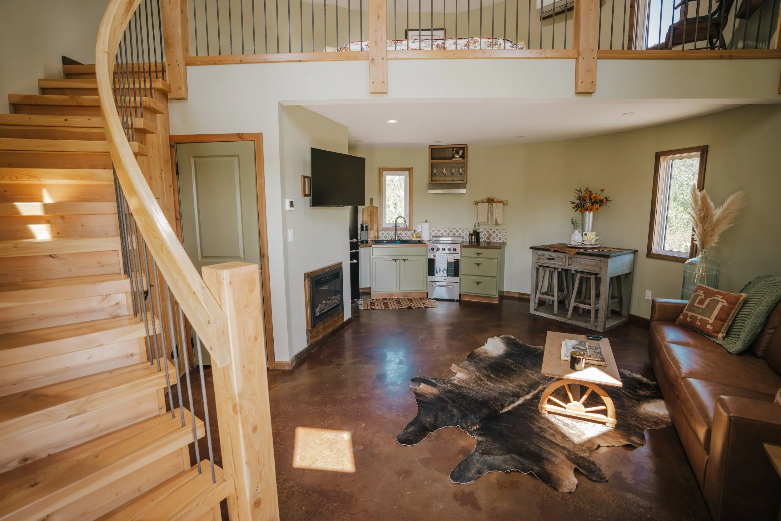 AJ25-SaddlehillRanchCabins-Airbnb-51.jpg