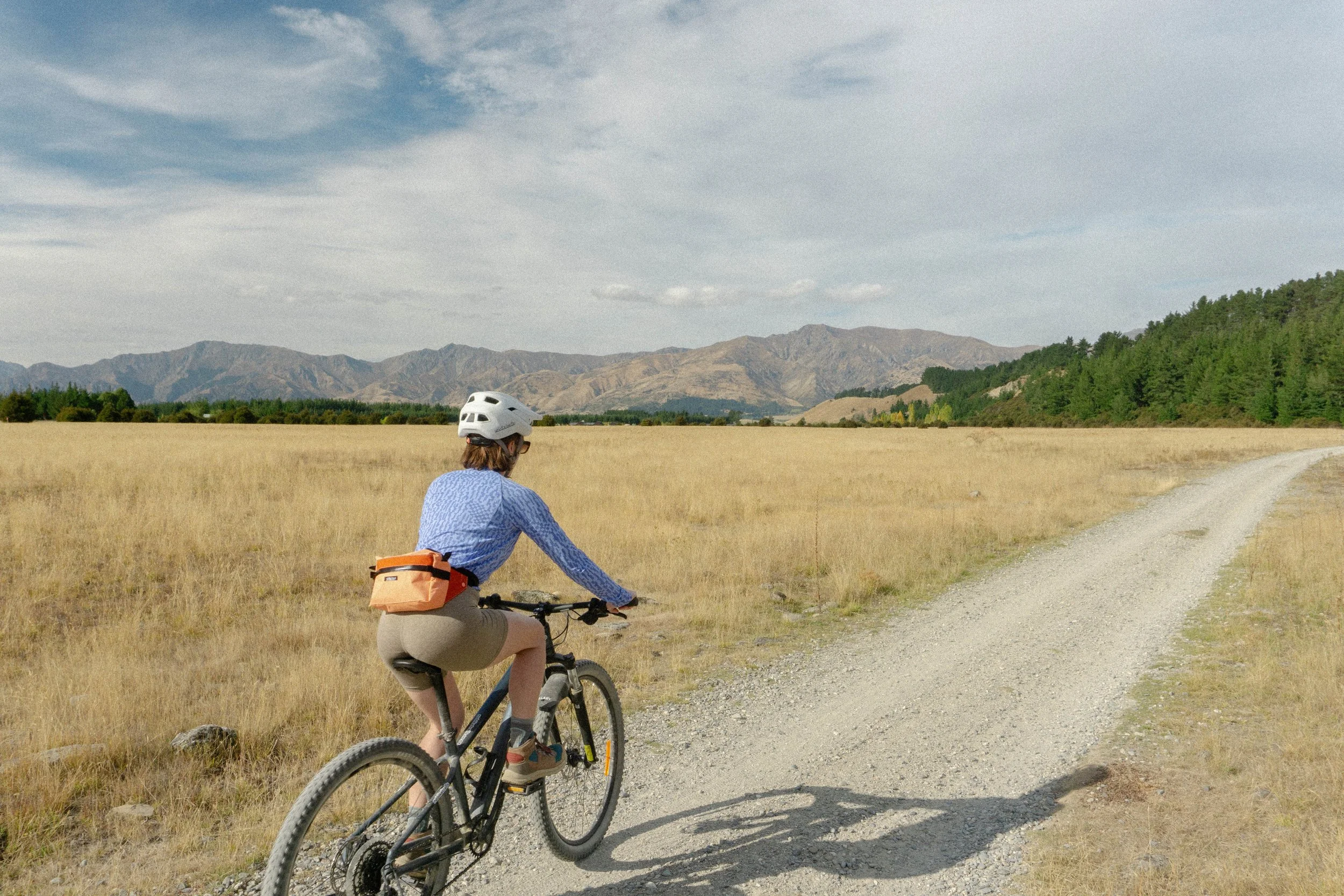 NZ_southisland_2025_hawea-wanaka_bikeride_4.JPG