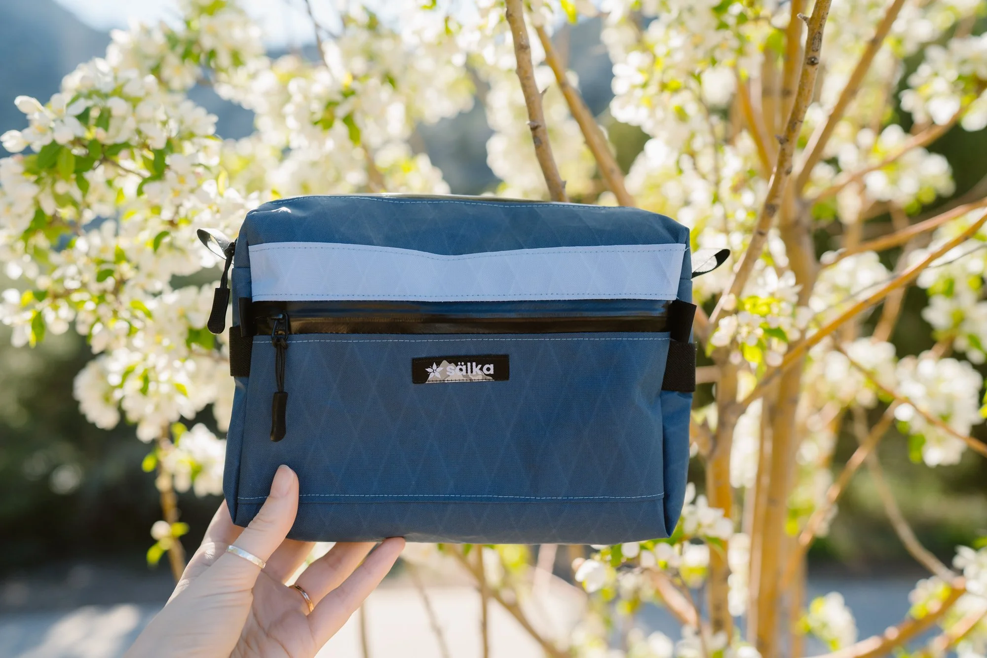 Sälka Sling (Zipper Pocket)