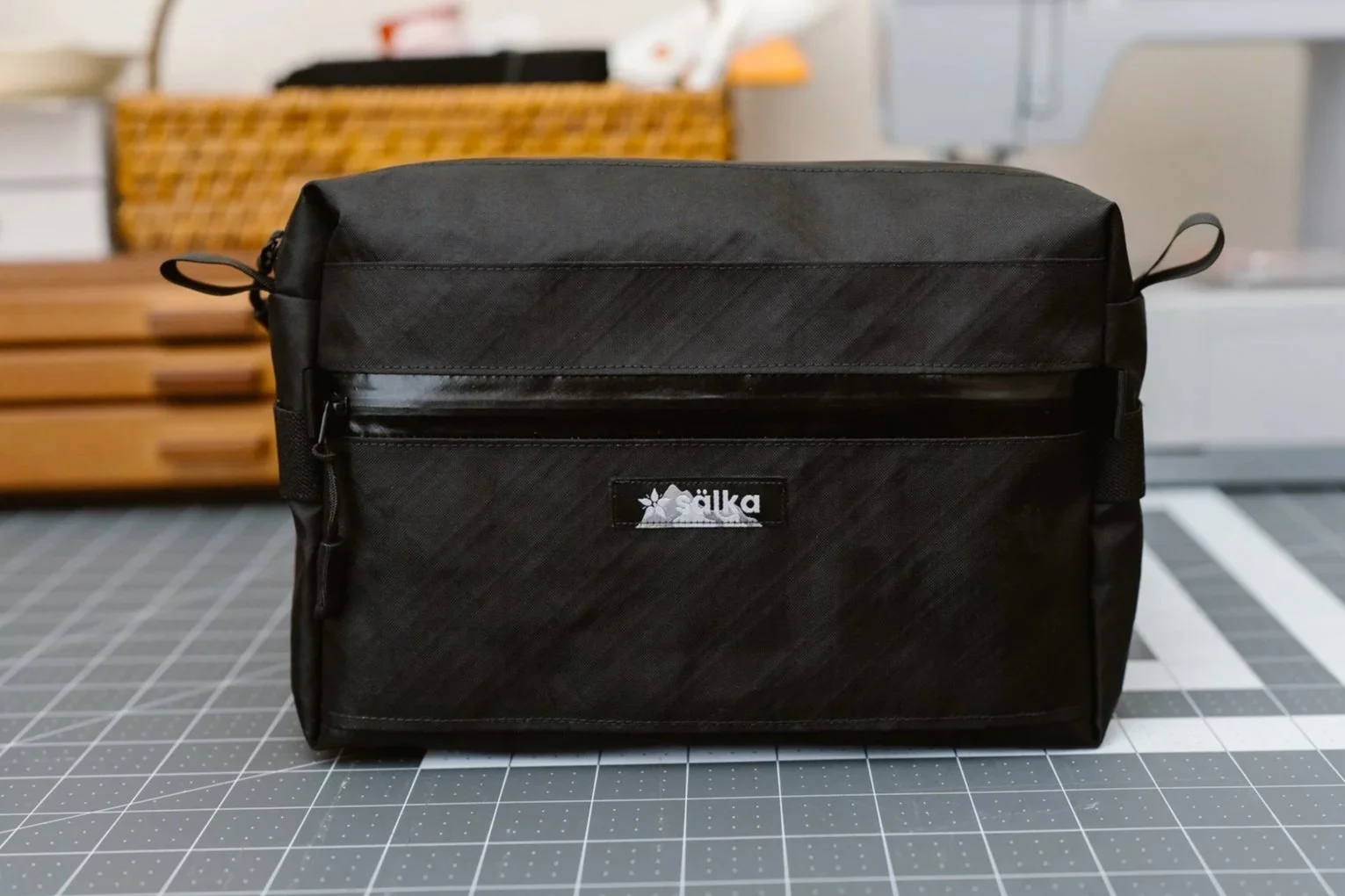 Sälka Sling (Zipper Pocket)