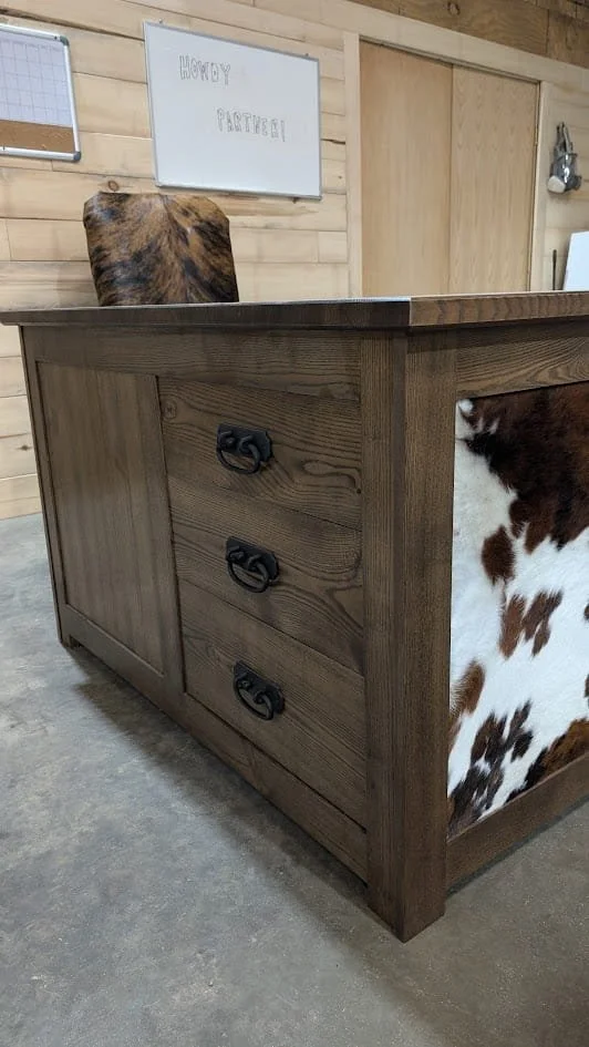Executive-Cowhide-Desk.jpg