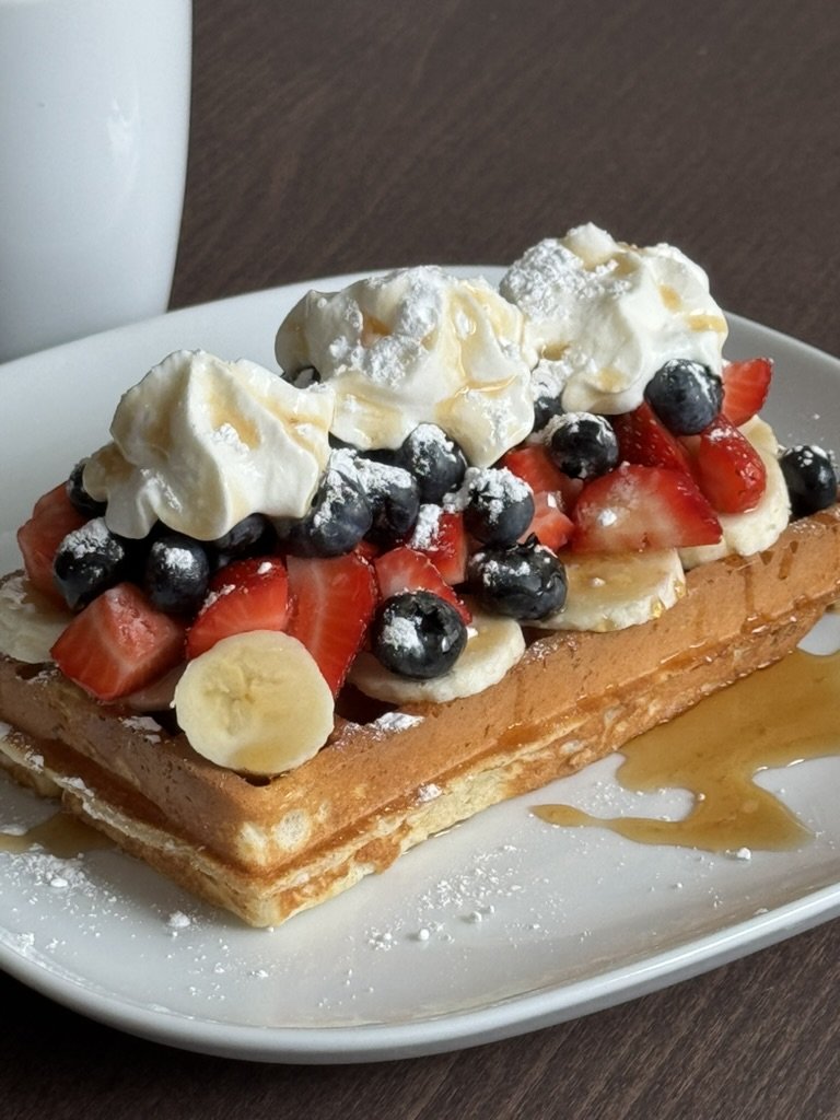🍁 Classic Canadian Waffle