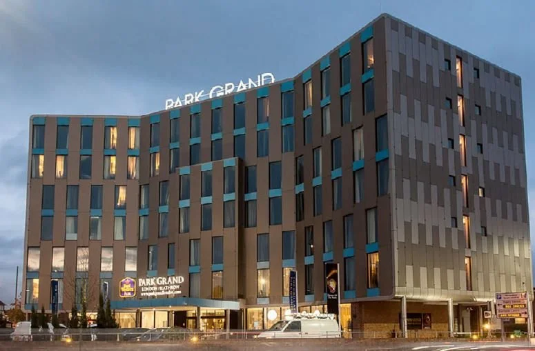 Park Grand.JPG