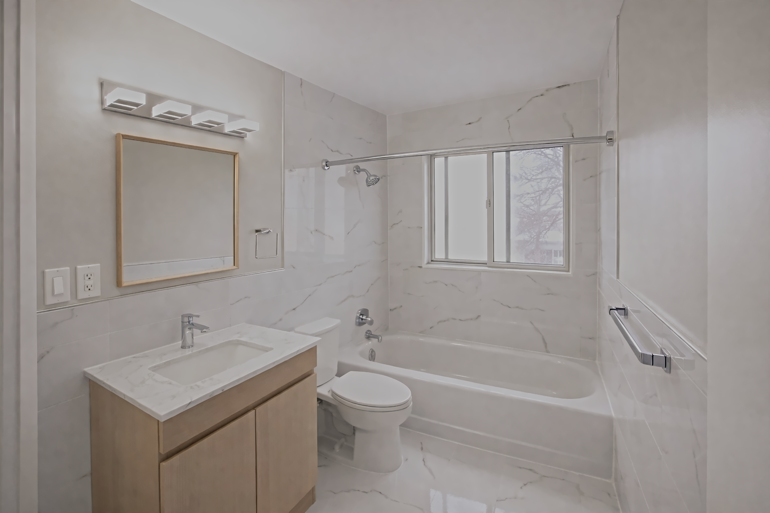 Essential bathroom main view