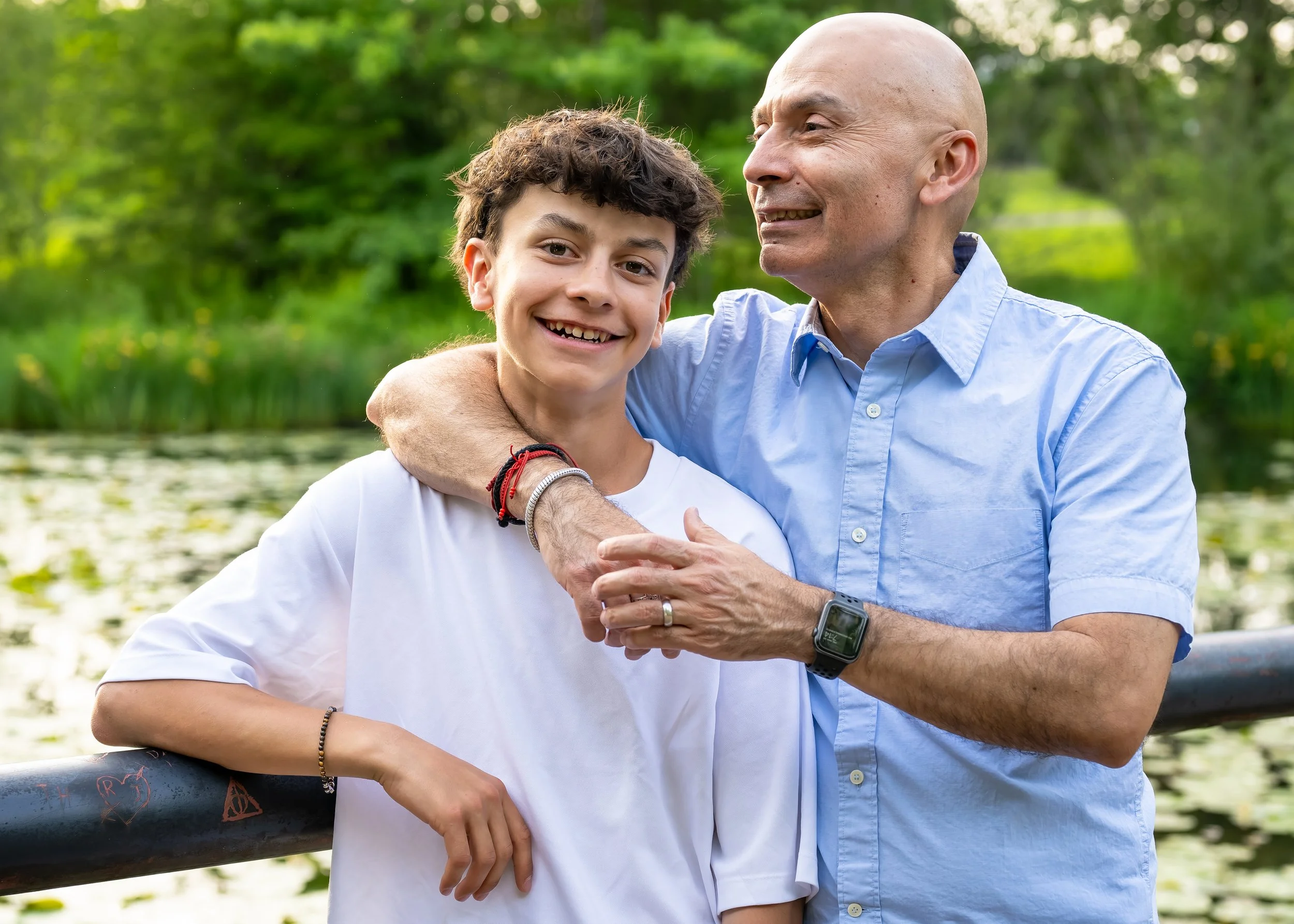 Family portrait session in Portland Oregon park natural lifestyle photography