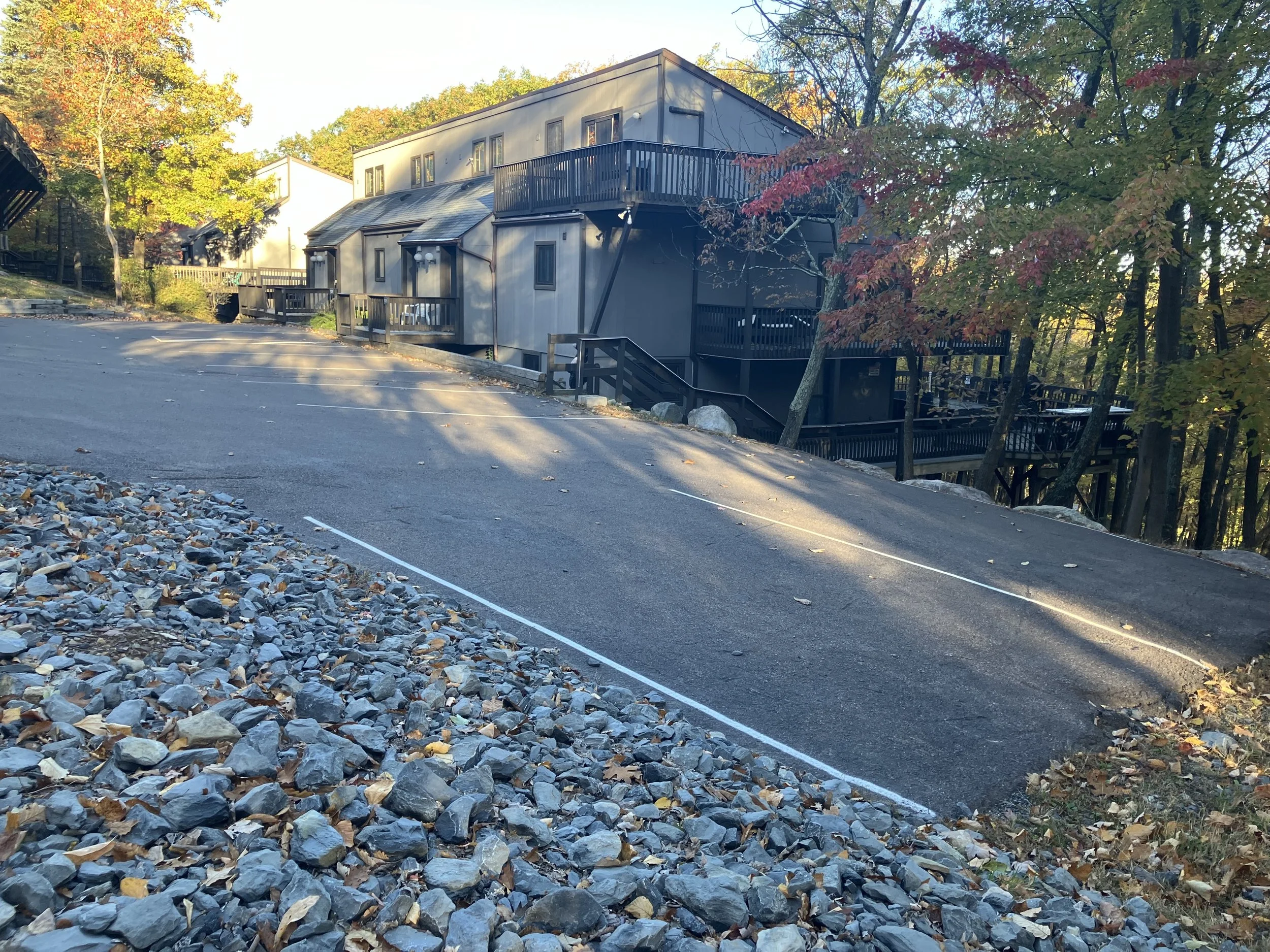 Ultimate Poconos Summer Guide: Top 10 Things to Do Near Camelback Mountain