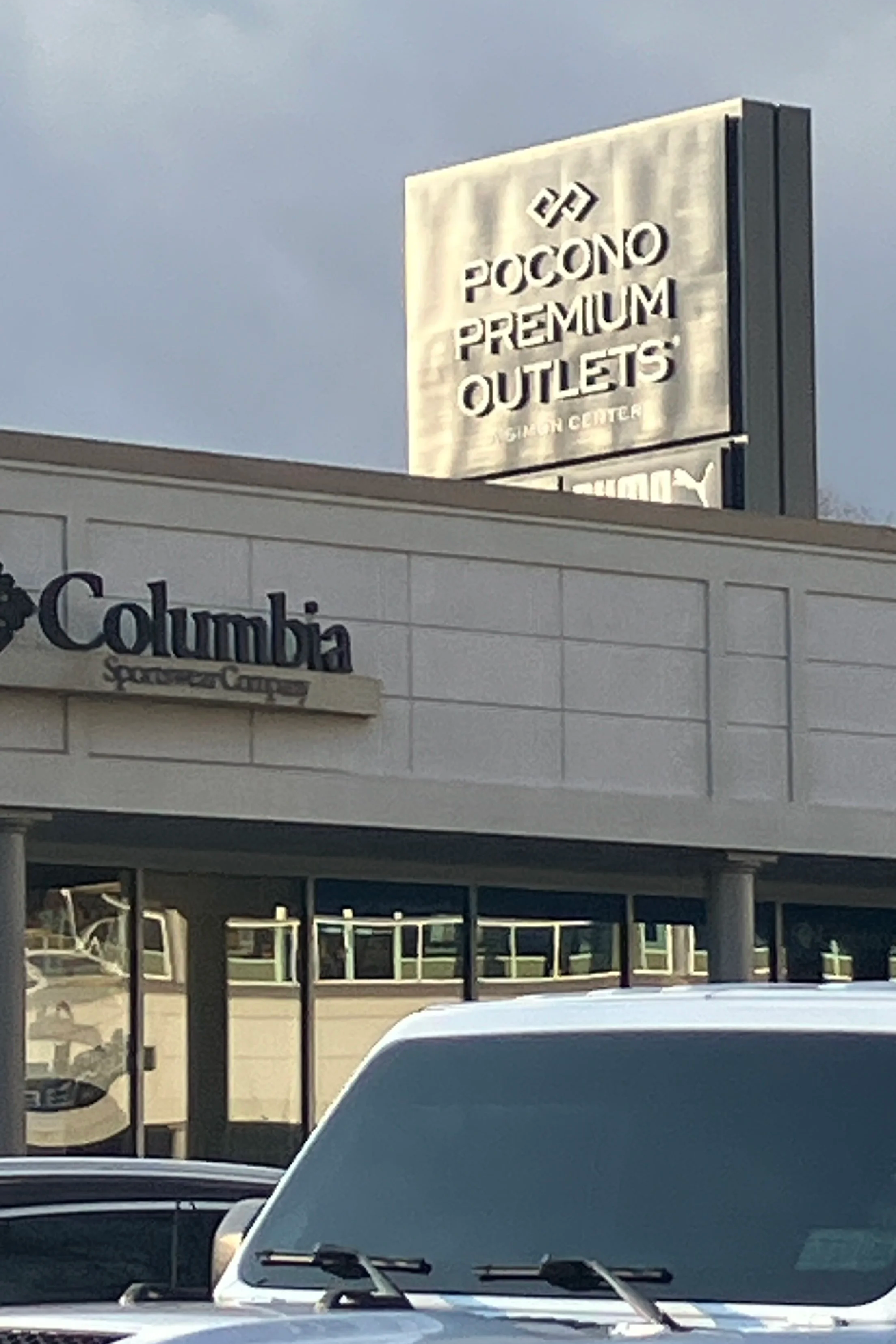 Shopping at Pocono Premium Outlets