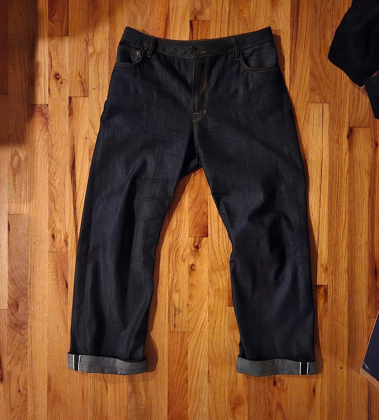 3 months in to the @indigoinvitational &mdash;

Katrena loves her Drifter X081s from @railcarfinegoods 
&mdash; 11.5 oz. Italian selvedge @candianidenim 
Find them in the shop!

#selvedge #indigoinvitational2025 #denim