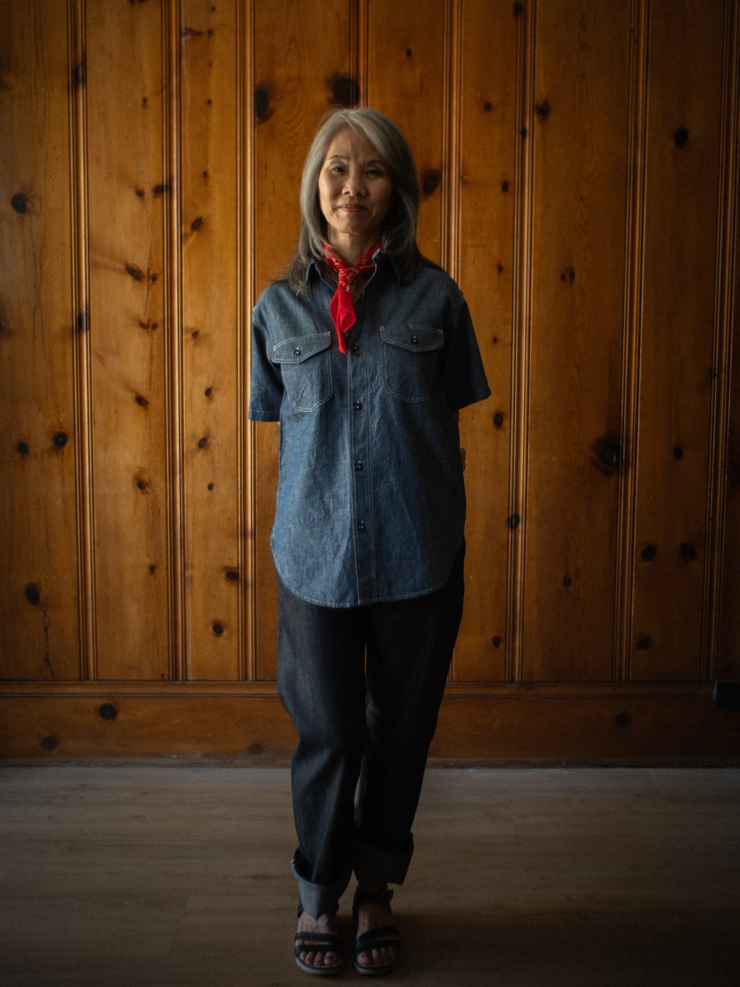 Our moms help inspire the way we think,&nbsp;learn, and grow&mdash;and sometimes what we wear. 

Katrena&rsquo;s mom is wearing a Bantum Selvedge Chambray Work Shirt by @the_rite_stuff with Drifter X081&rsquo;s from @railcarfinegoods 

Find your mom 