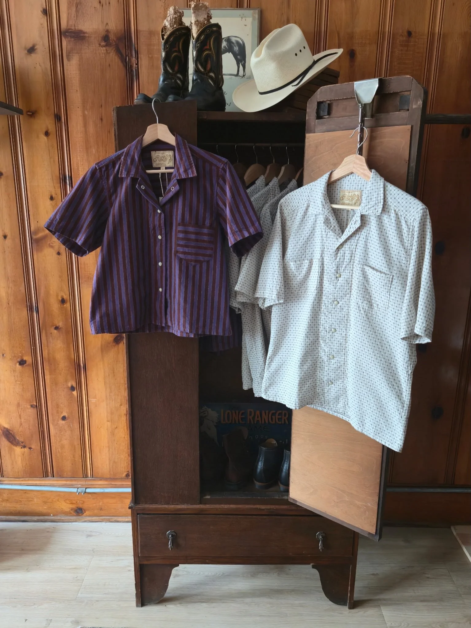 Straight from San Antonio, a new run of @richtergoods short-sleeve pearl snap shirts have arrived! This collab with @imogeneandwillie includes 100% cotton shirts for guys and gals. If you&rsquo;re looking for a summer shirt with tons of texture, this