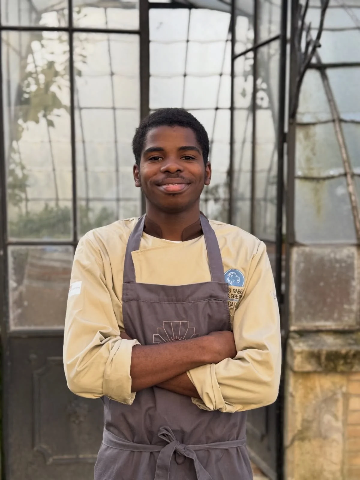 Nous souhaitons le bienvenu &agrave; Mourad qui rejoint l&rsquo;&eacute;quipe de la Table Vermorel en tant qu&rsquo;apprenti en cuisine 🤩💪