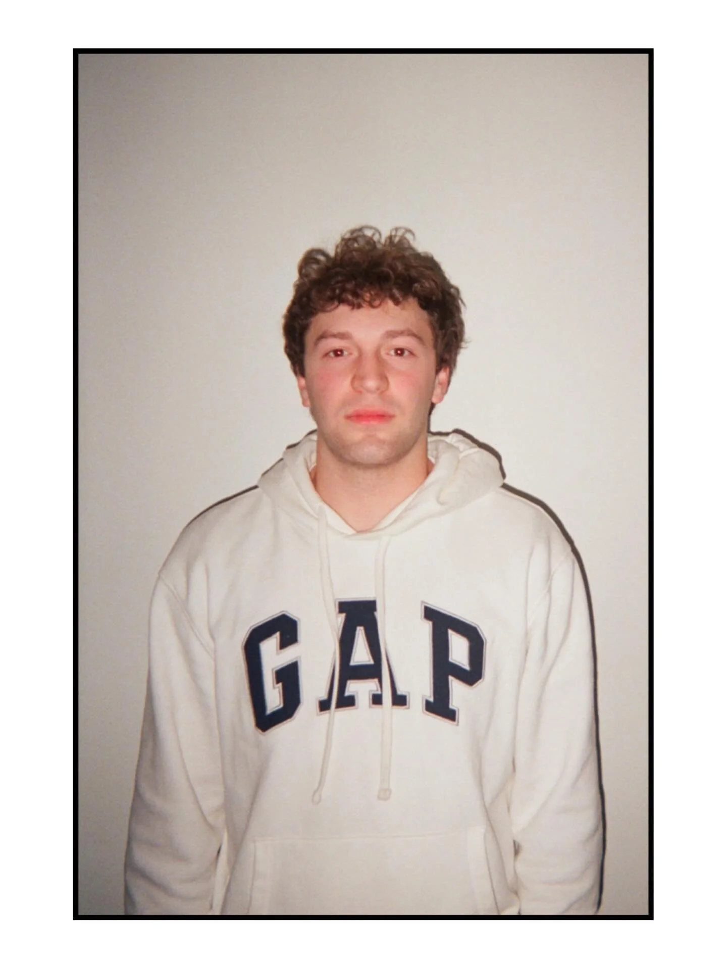 Meet the cast of Tape! 

See them perform 2/28 @ 7:30pm and 3/1 @ 6pm

Tickets in bio!

Photos by Emma Garner @emmafgarner