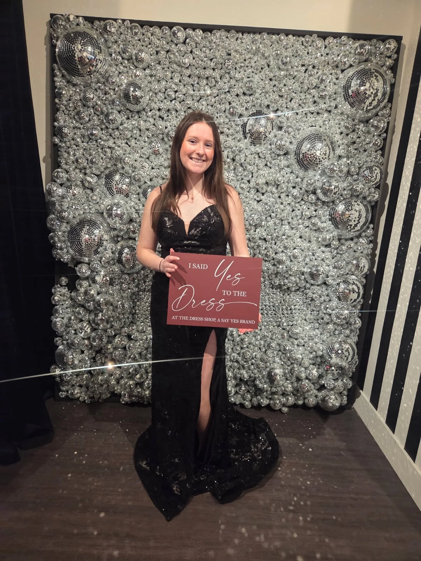 Making prom dreams come true. 🤩💓✨ #thedressshopcda #prom2026