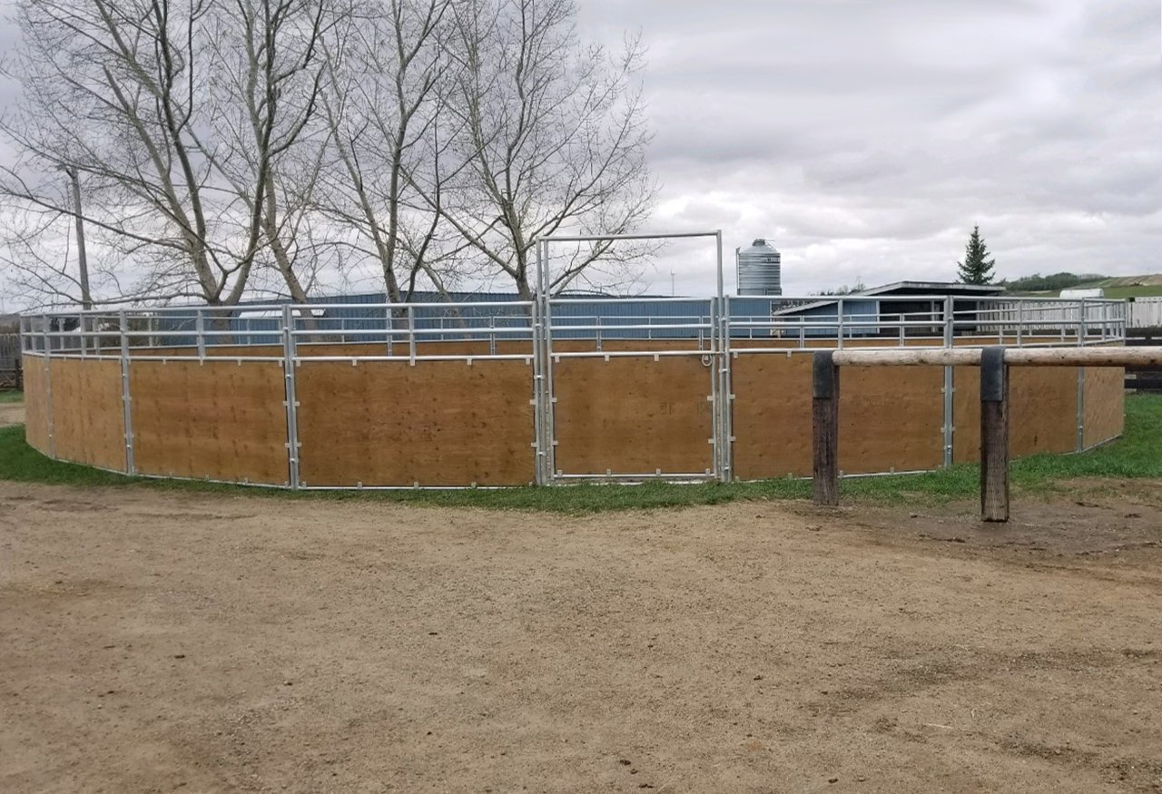SOLID LOW COW CUTTER ROUND PEN & ARENA F 875.jpg