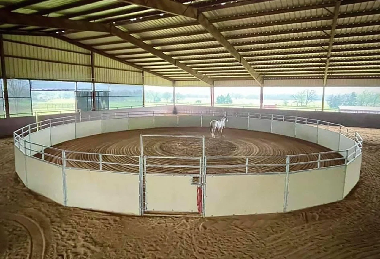 SOLID LOW COW CUTTER ROUND PEN & ARENA I 875.jpg
