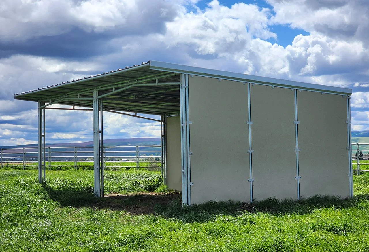 12X24 LOAFING SHED A14 875.jpg