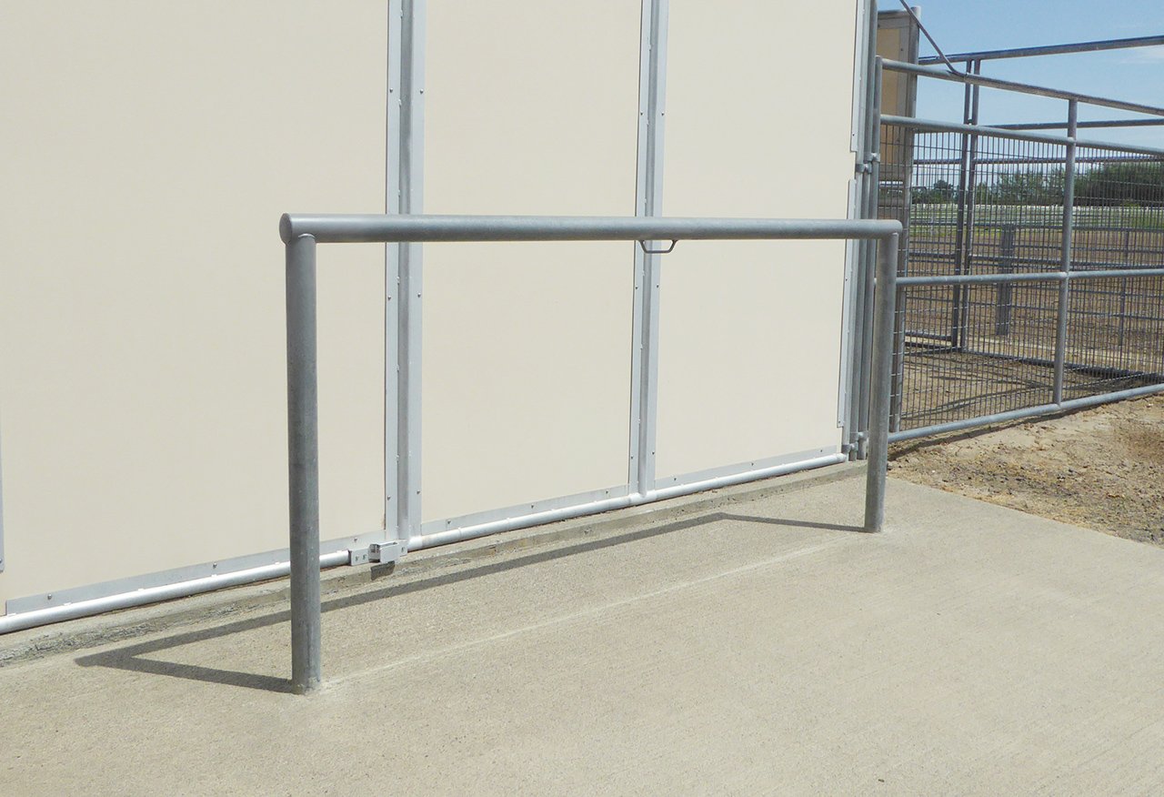 HITCHING POST AA 875.jpg