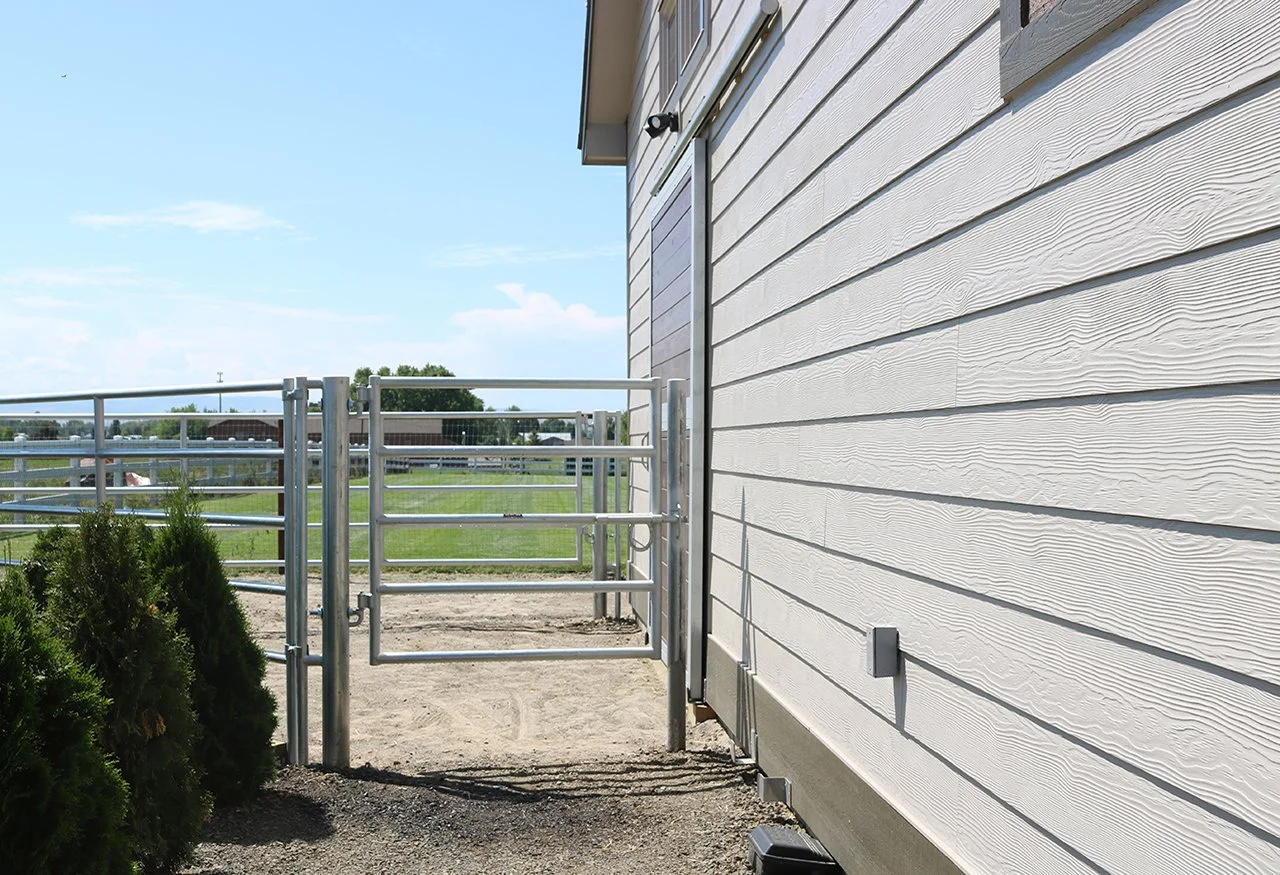 SWING GATES-RAILED 9 875.jpg