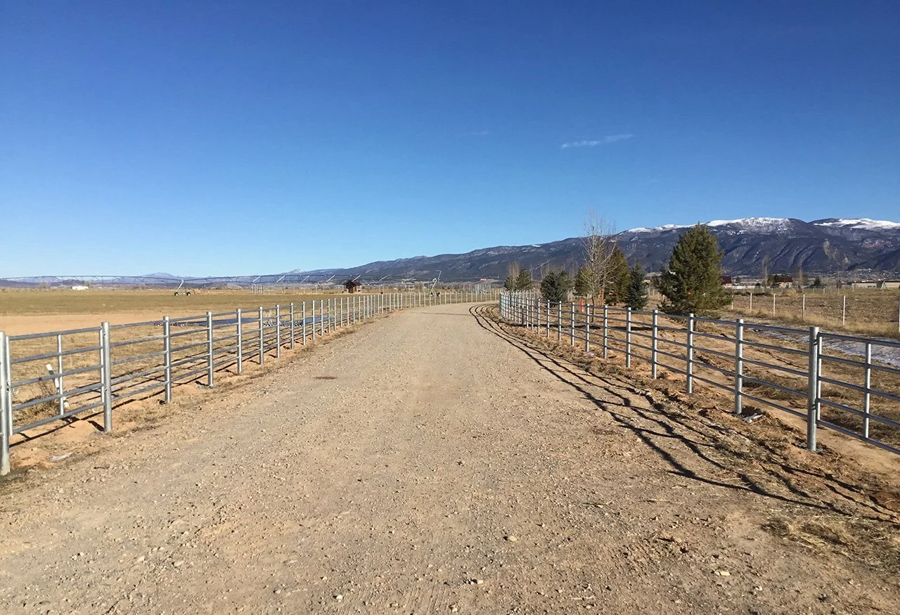 ESTATE FENCING 7A 875.jpg