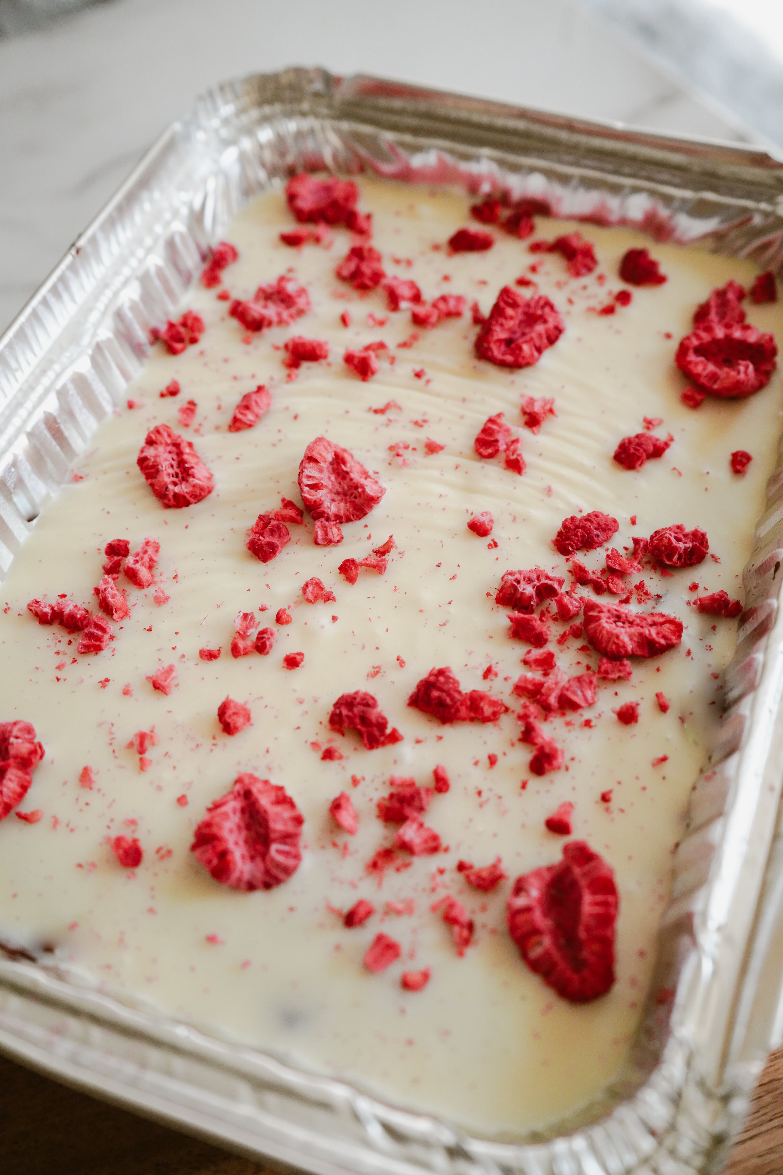 Raspberry White Chocolate (Large)