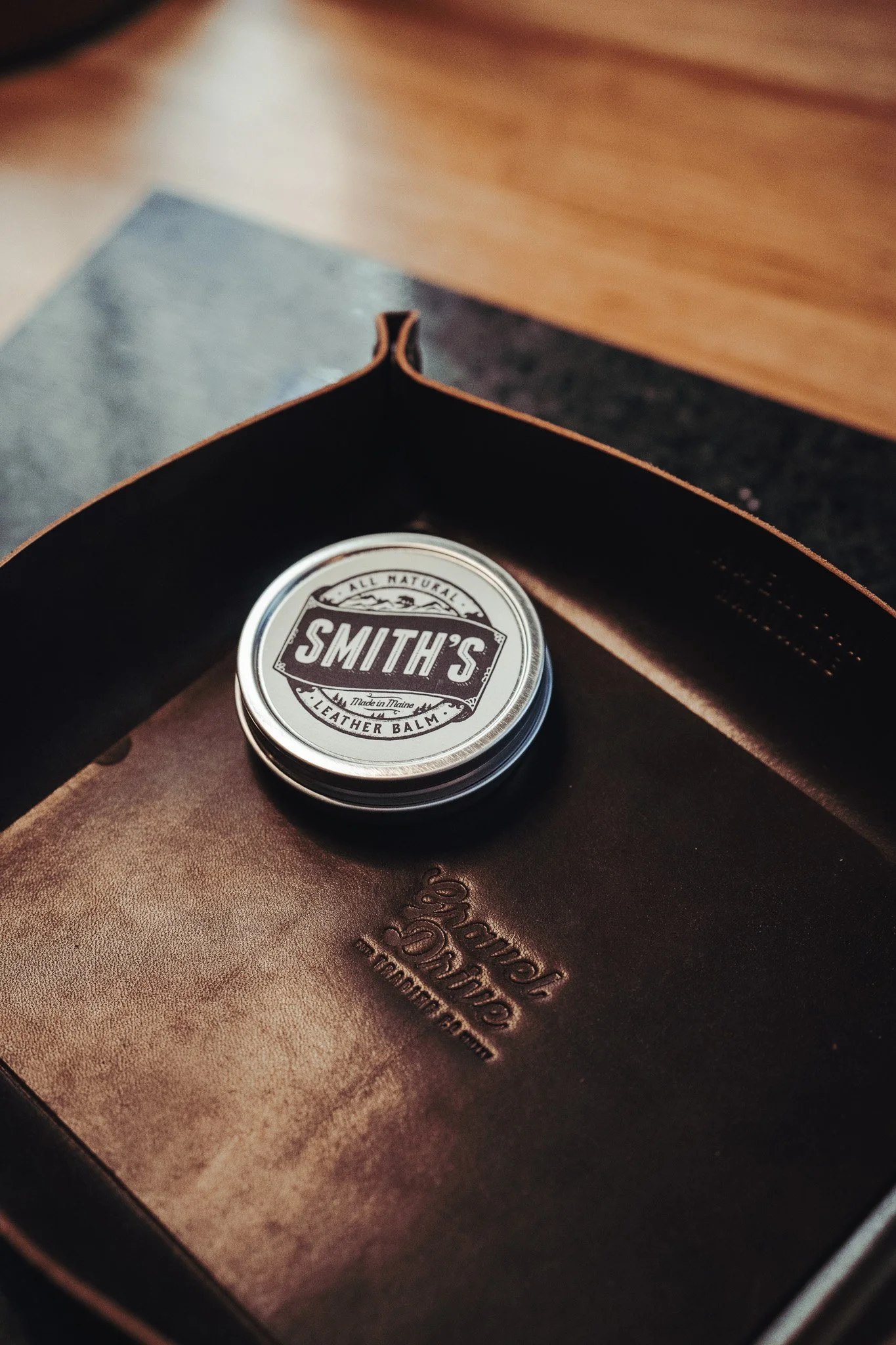 Smith's All-Natural Leather Balm (2 oz tin)