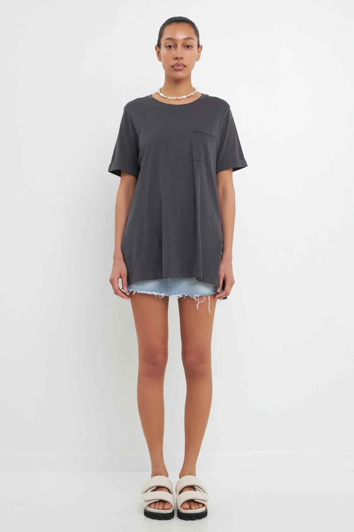 GD131T_CHARCOALGREY_003.webp
