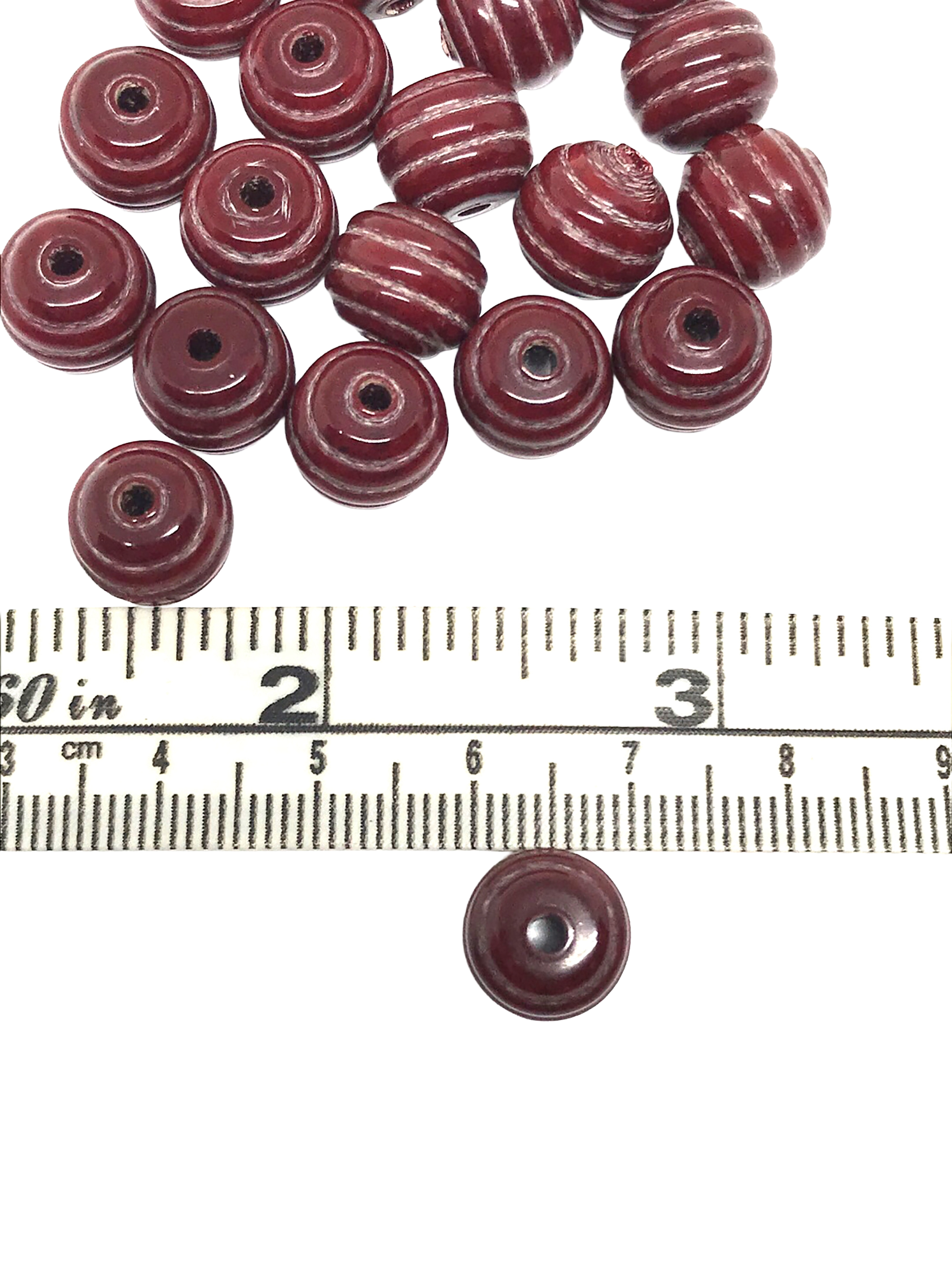 burgundy-round-beads-3.png