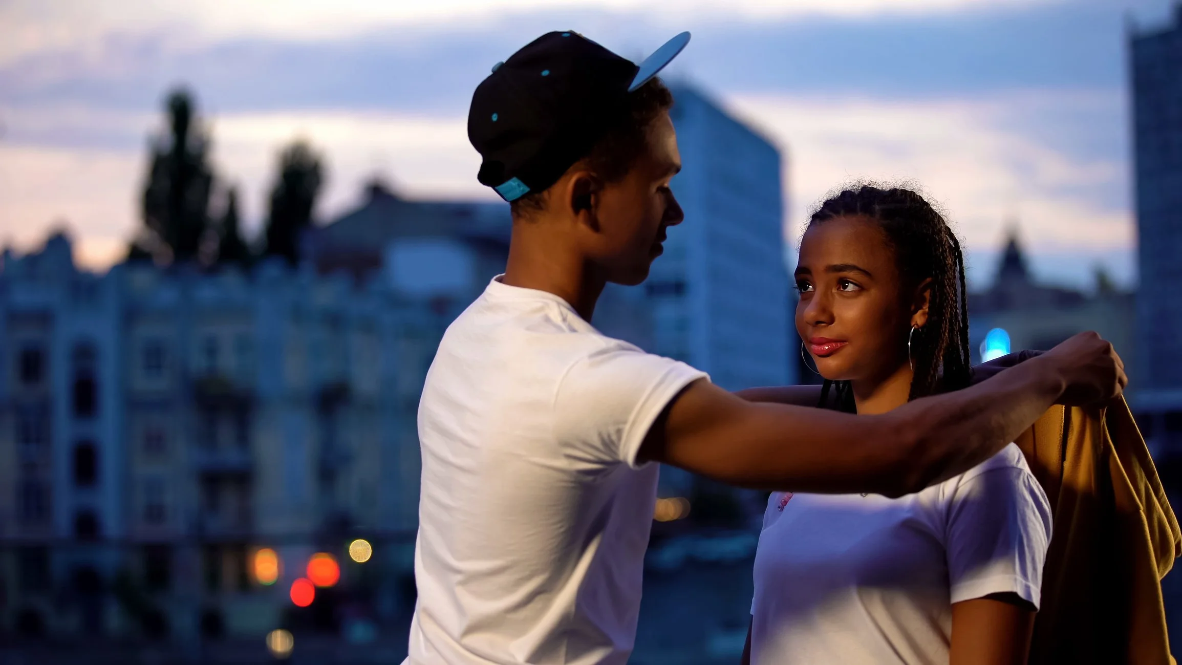 Teen Dating Tips: How to Start Without Feeling Awkward