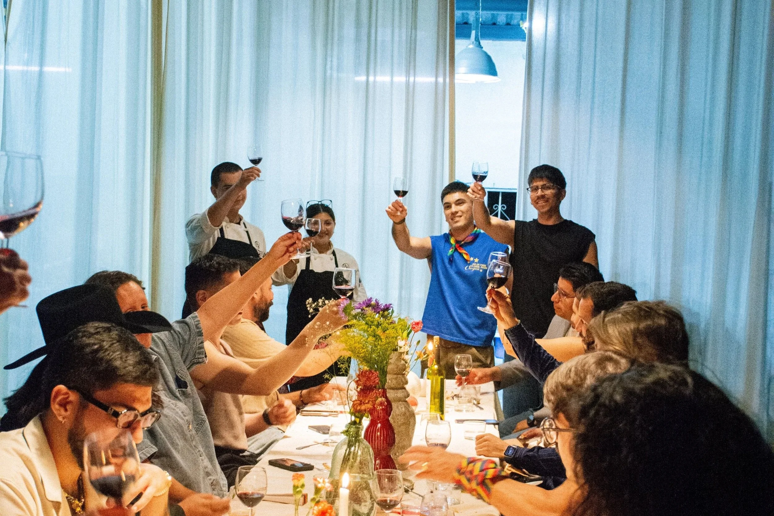 Primera edición de Baja Gay Dinner: una celebración de orgullo, vino y sabores del Valle